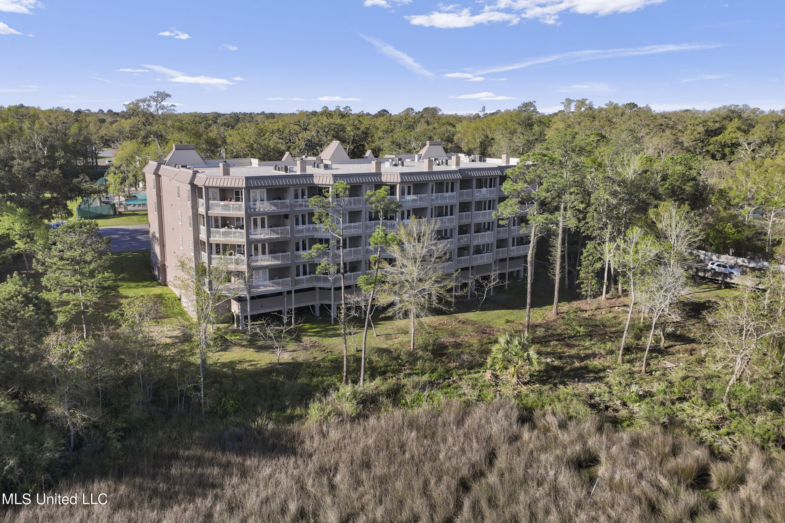 426 Elegans Court, 426