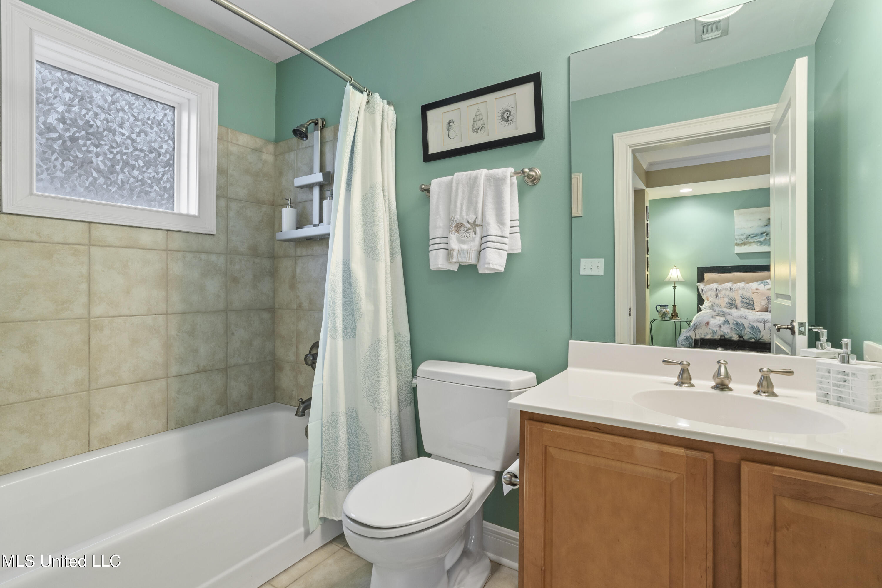 426 Elegans Court, 426