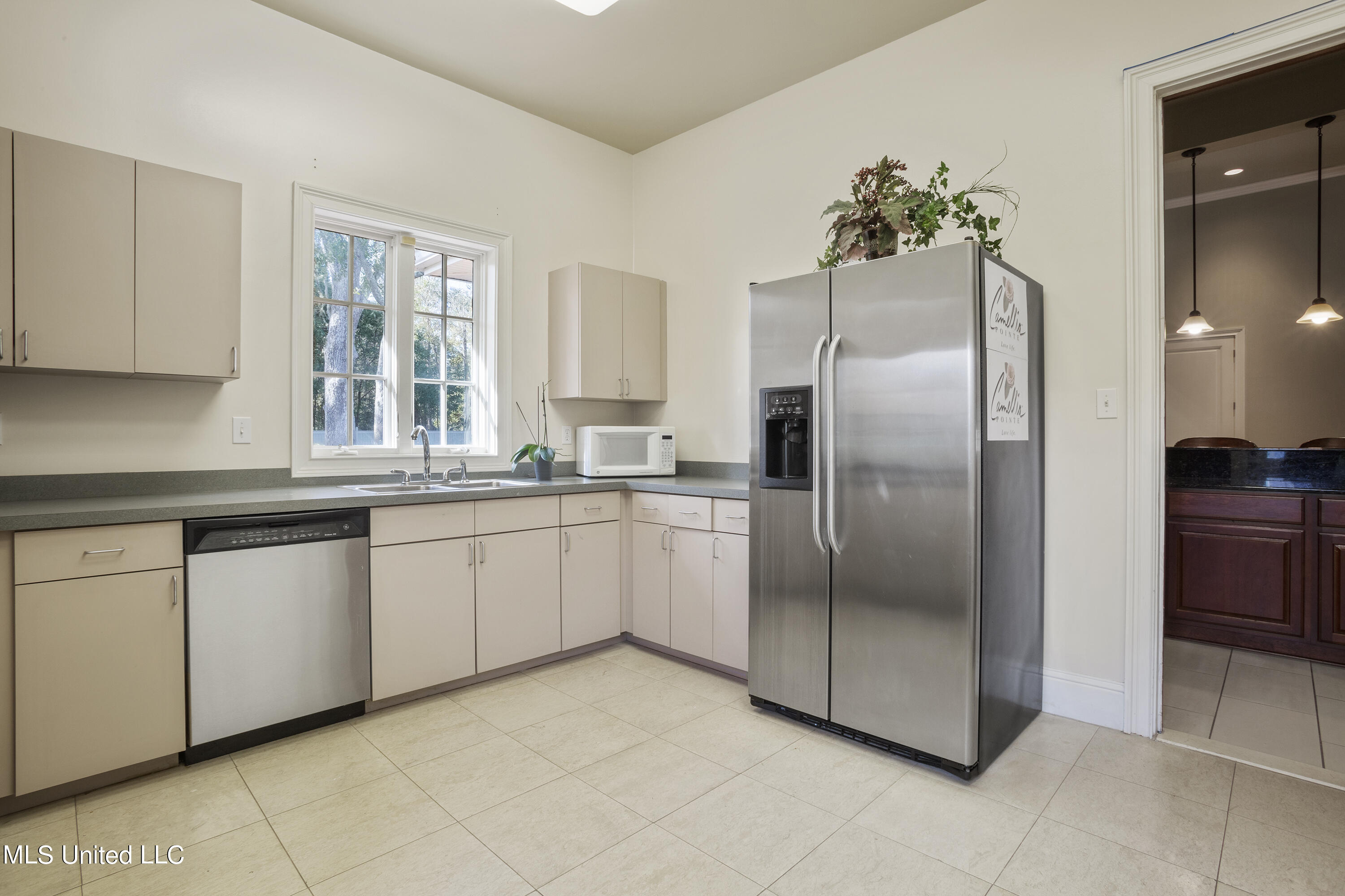 426 Elegans Court, 426