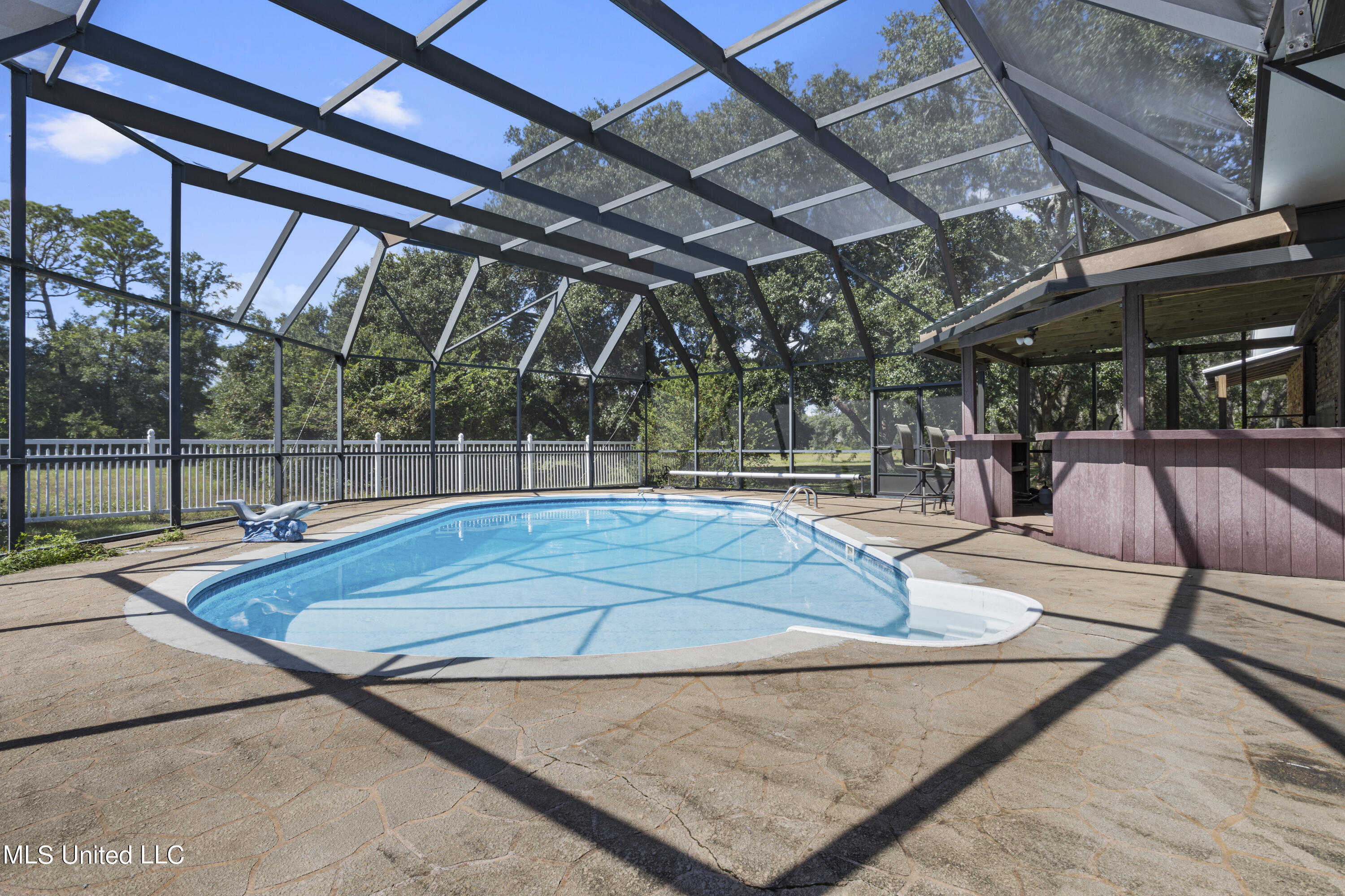 105 St Andrews Drive
