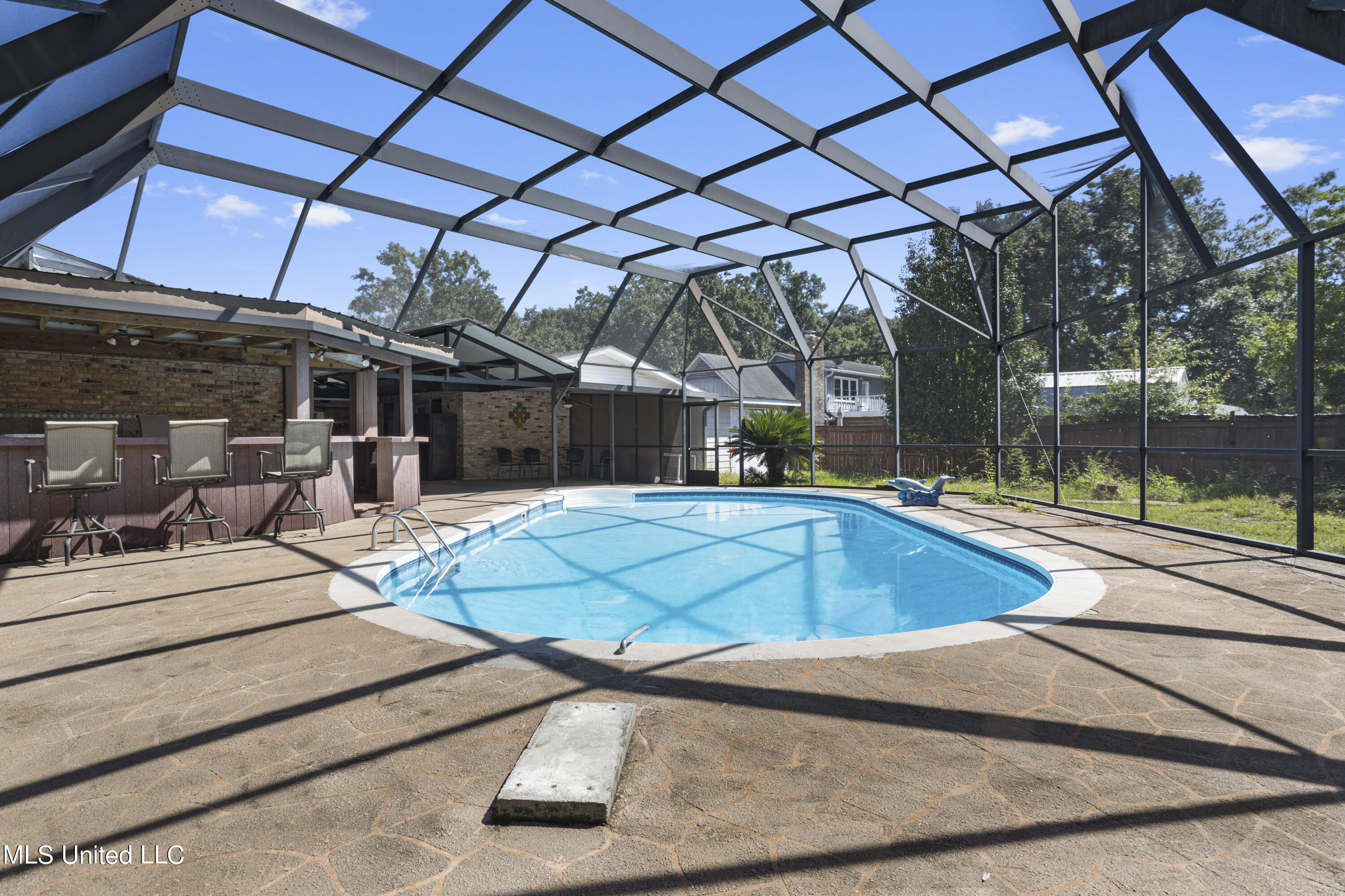 105 St Andrews Drive