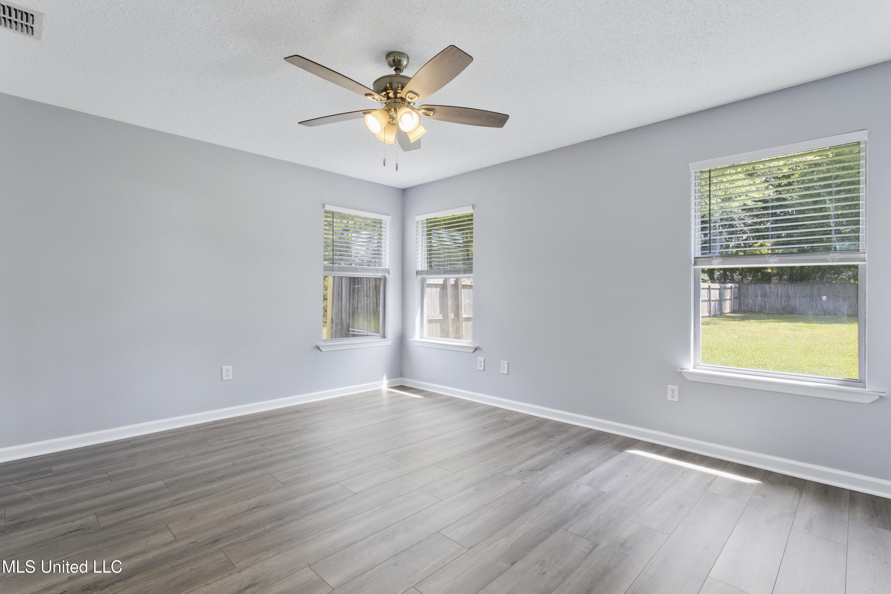10316 Cottage Court, D'Iberville