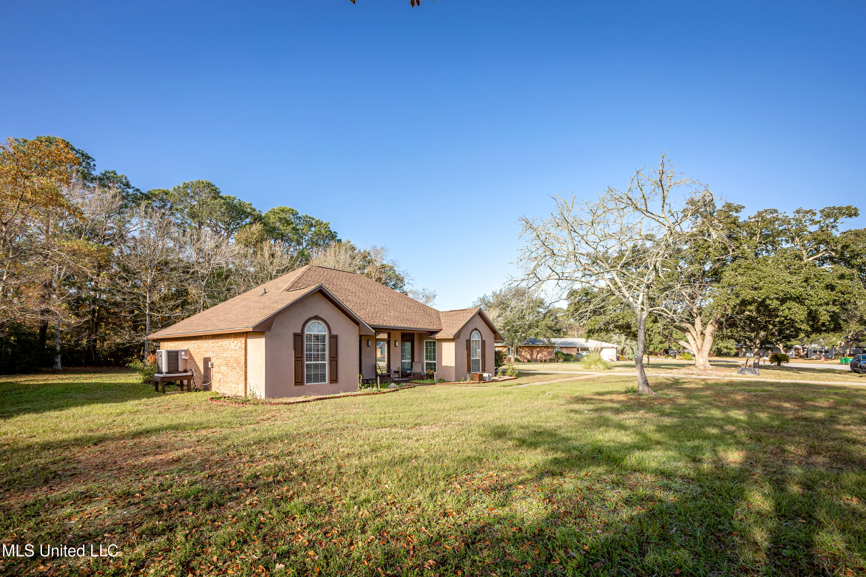 221 Tantallon Drive