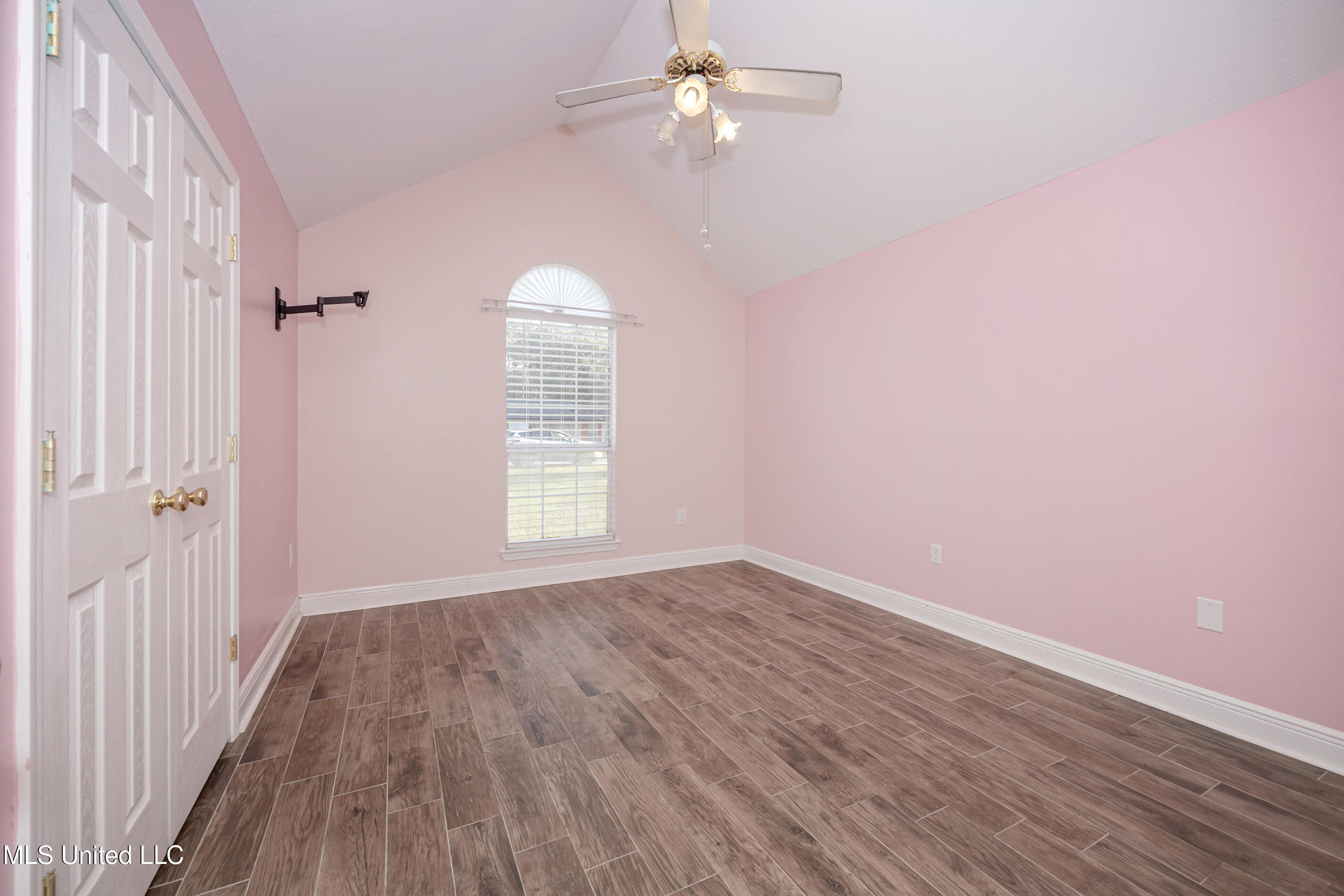 221 Tantallon Drive