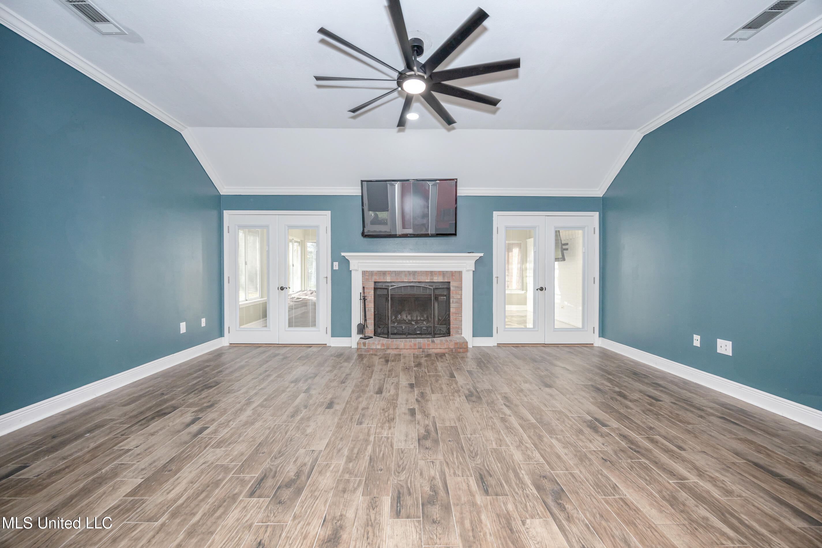 221 Tantallon Drive