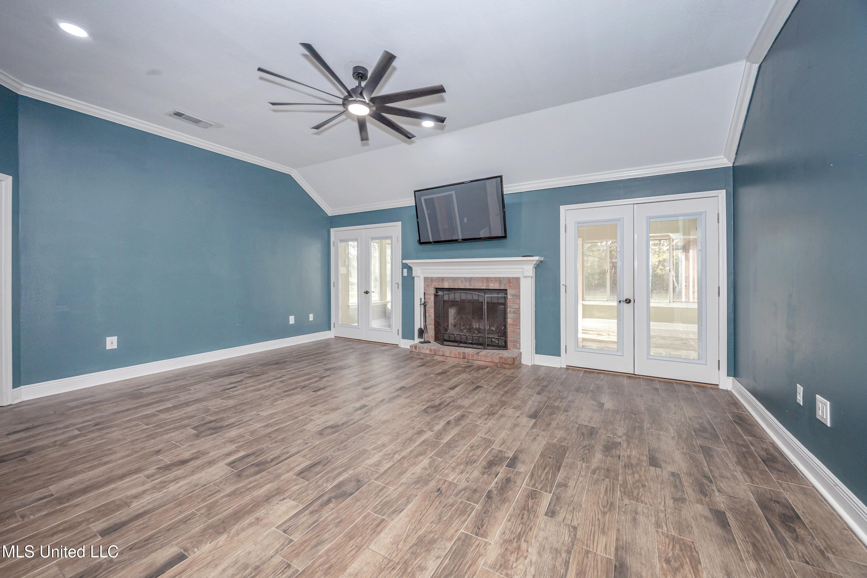 221 Tantallon Drive