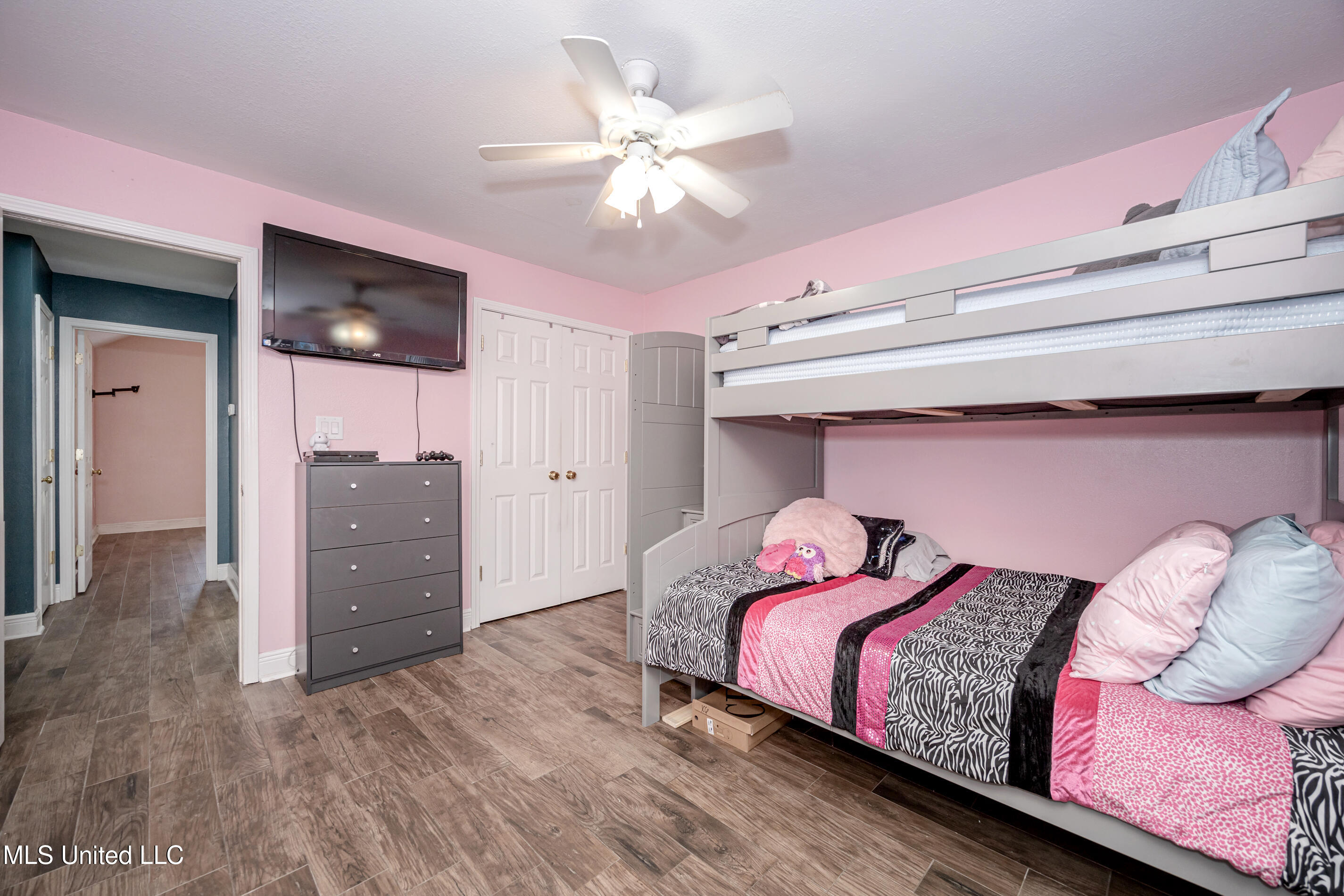 221 Tantallon Drive
