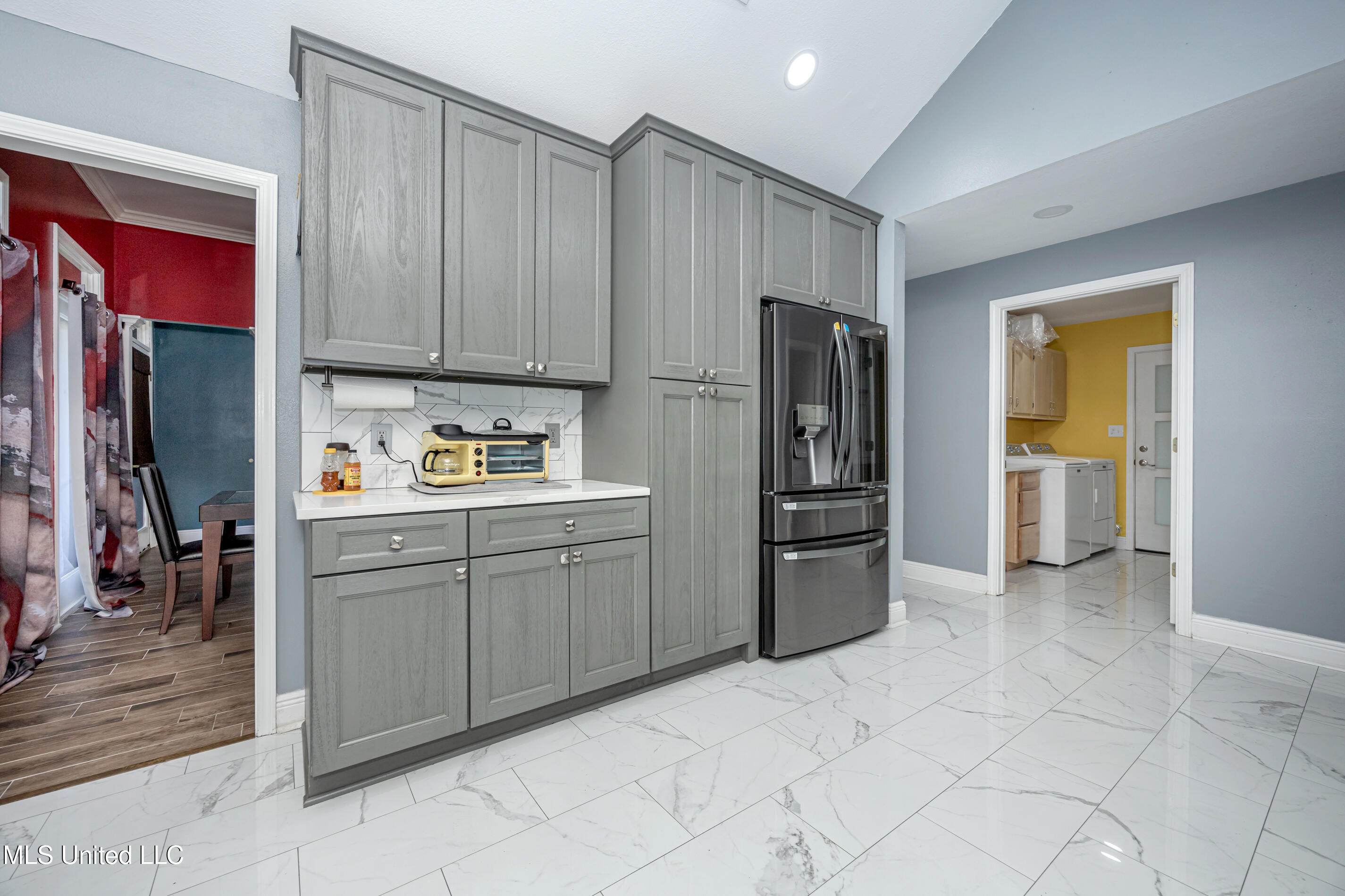 221 Tantallon Drive