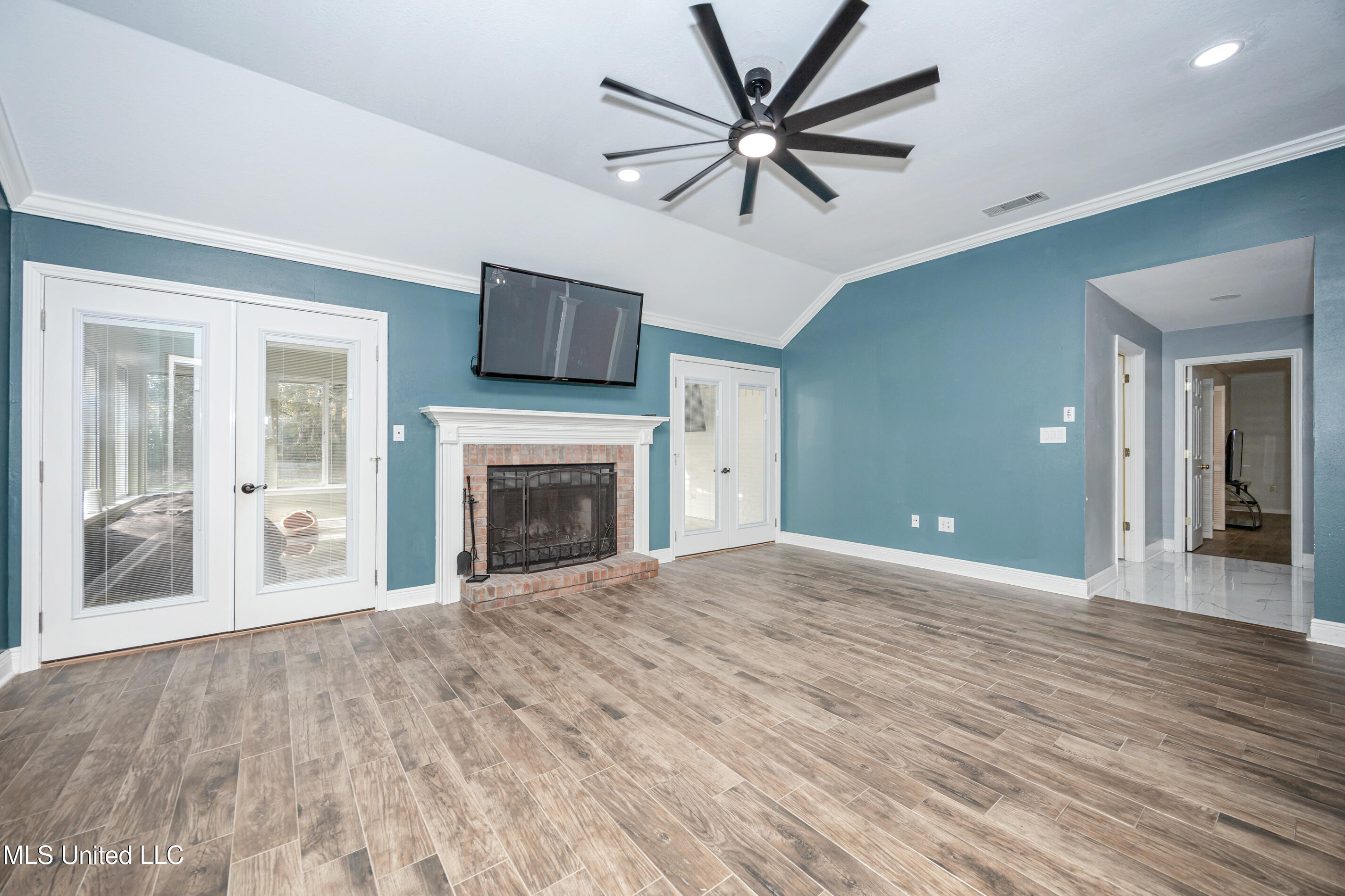 221 Tantallon Drive