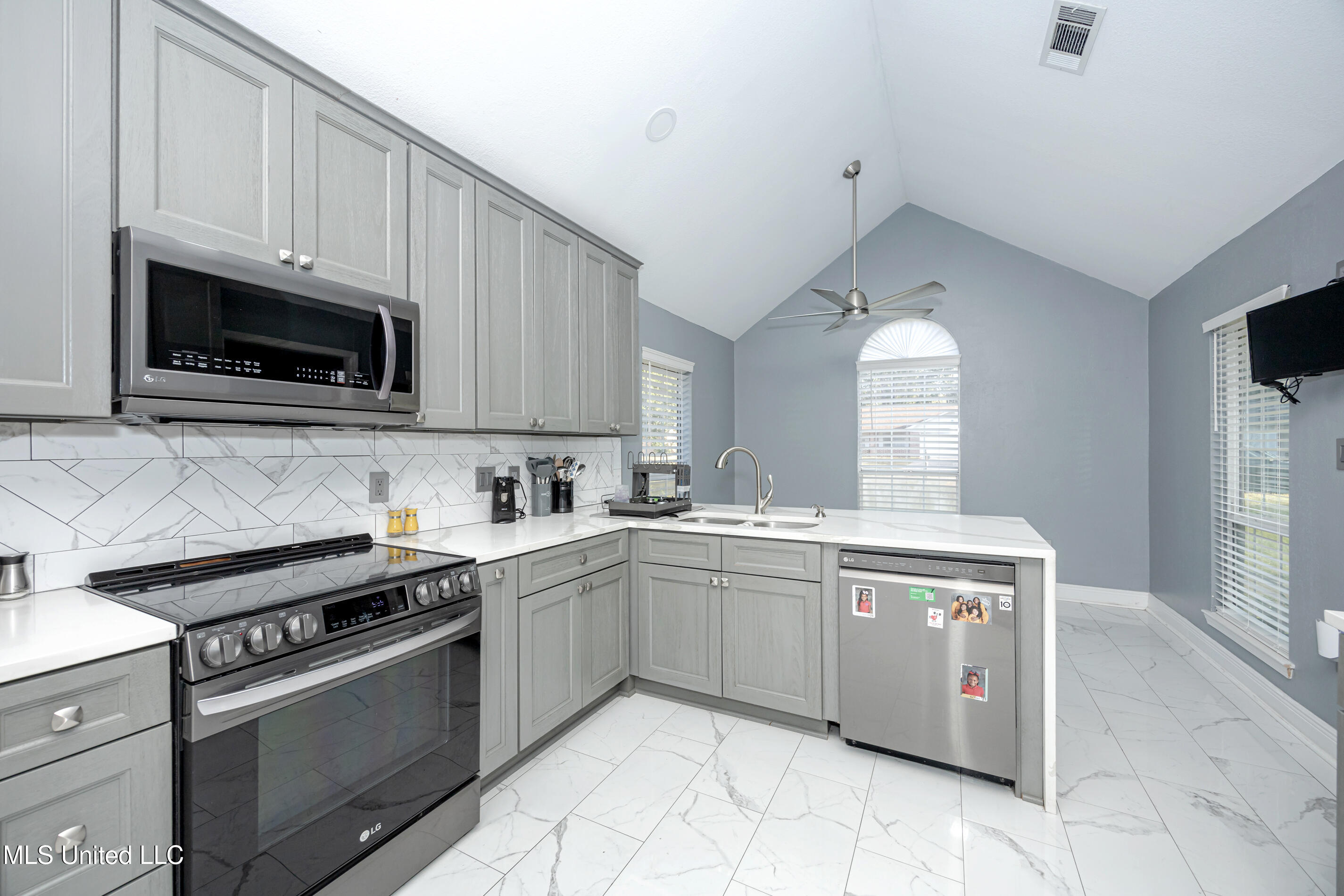 221 Tantallon Drive