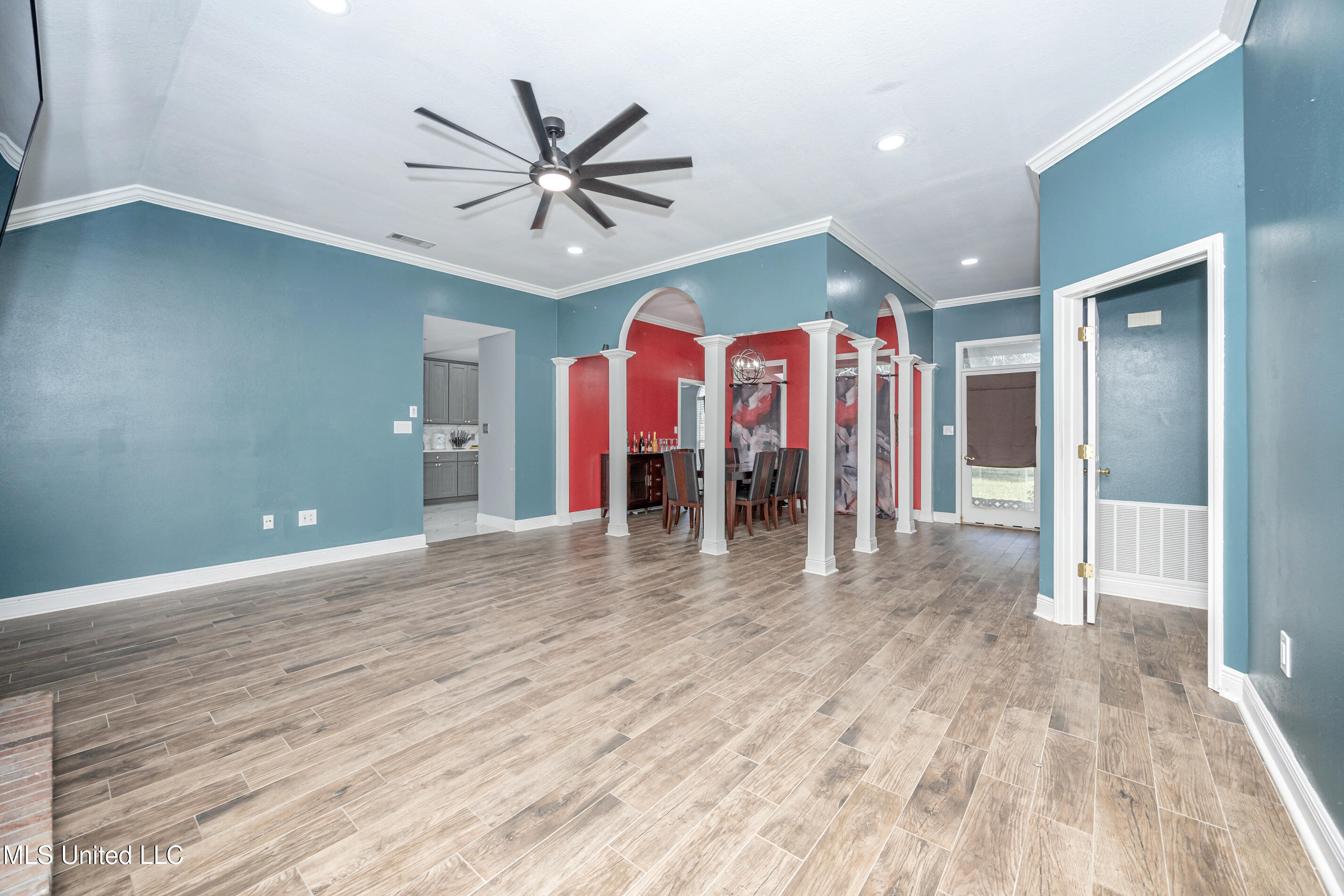 221 Tantallon Drive