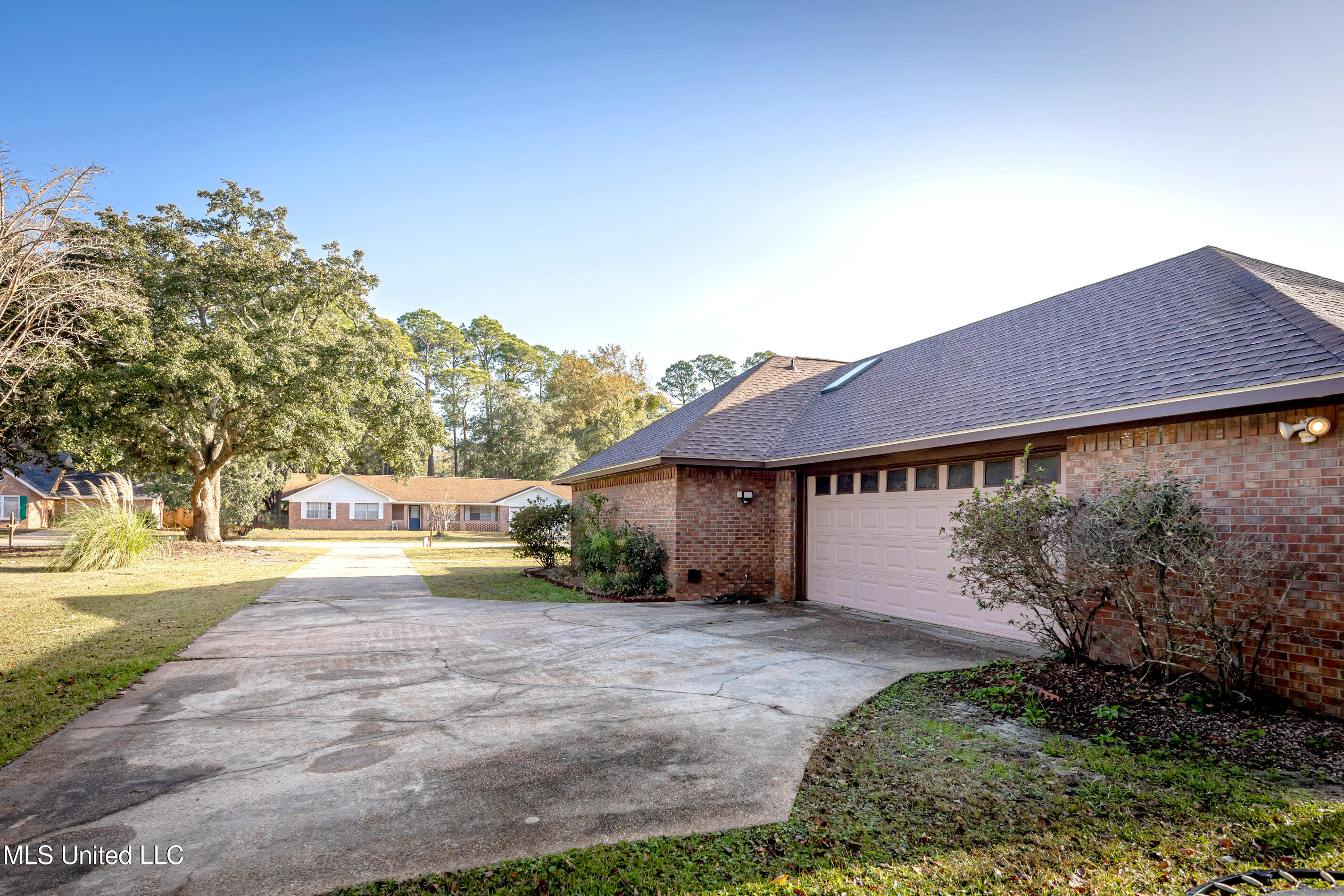 221 Tantallon Drive