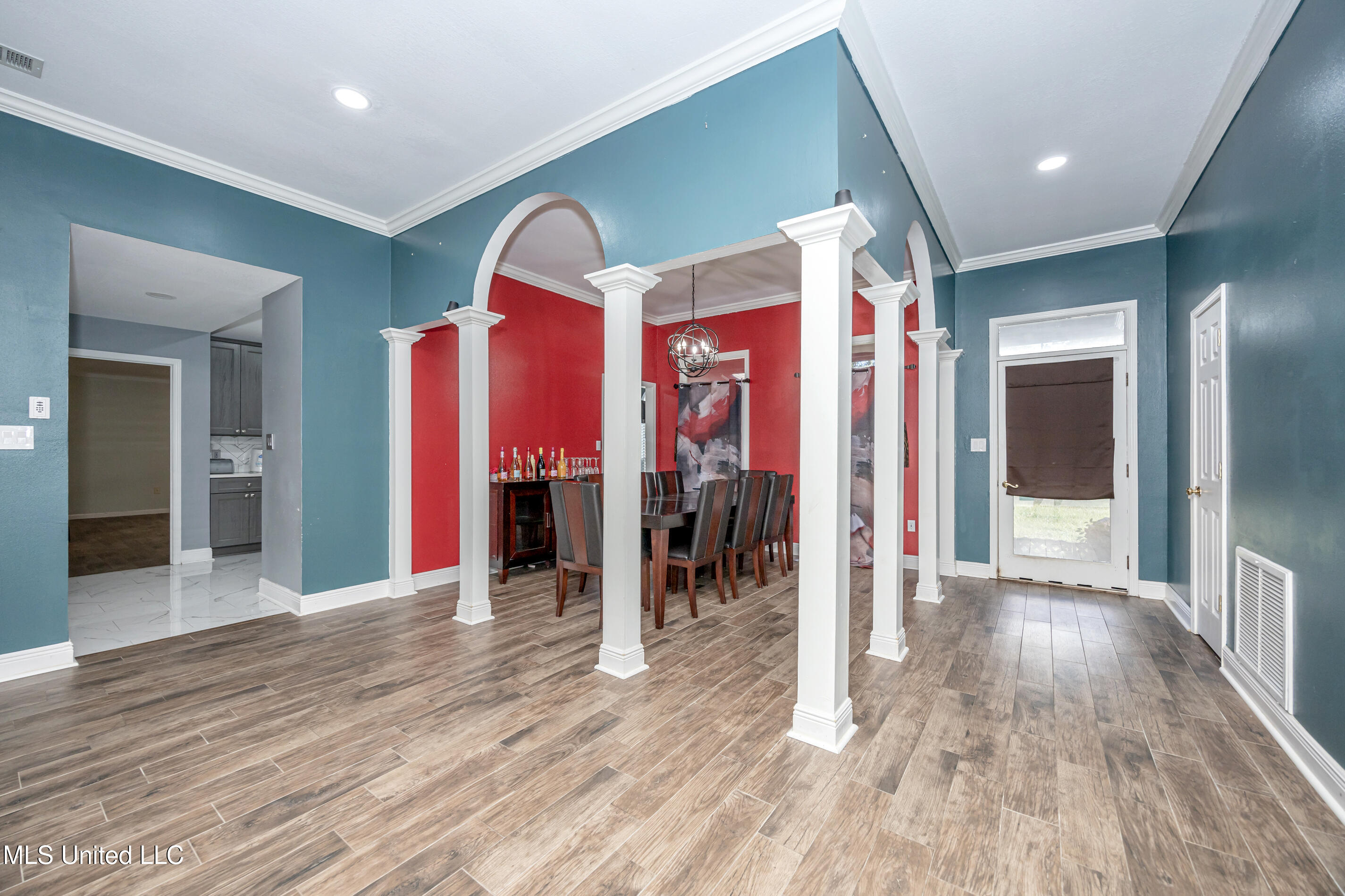 221 Tantallon Drive