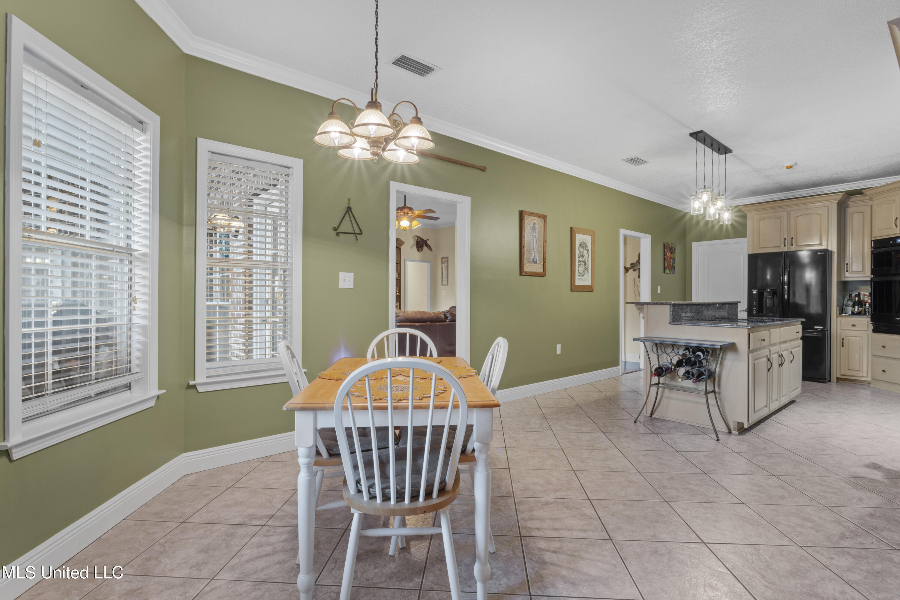 13208 Country Trail
