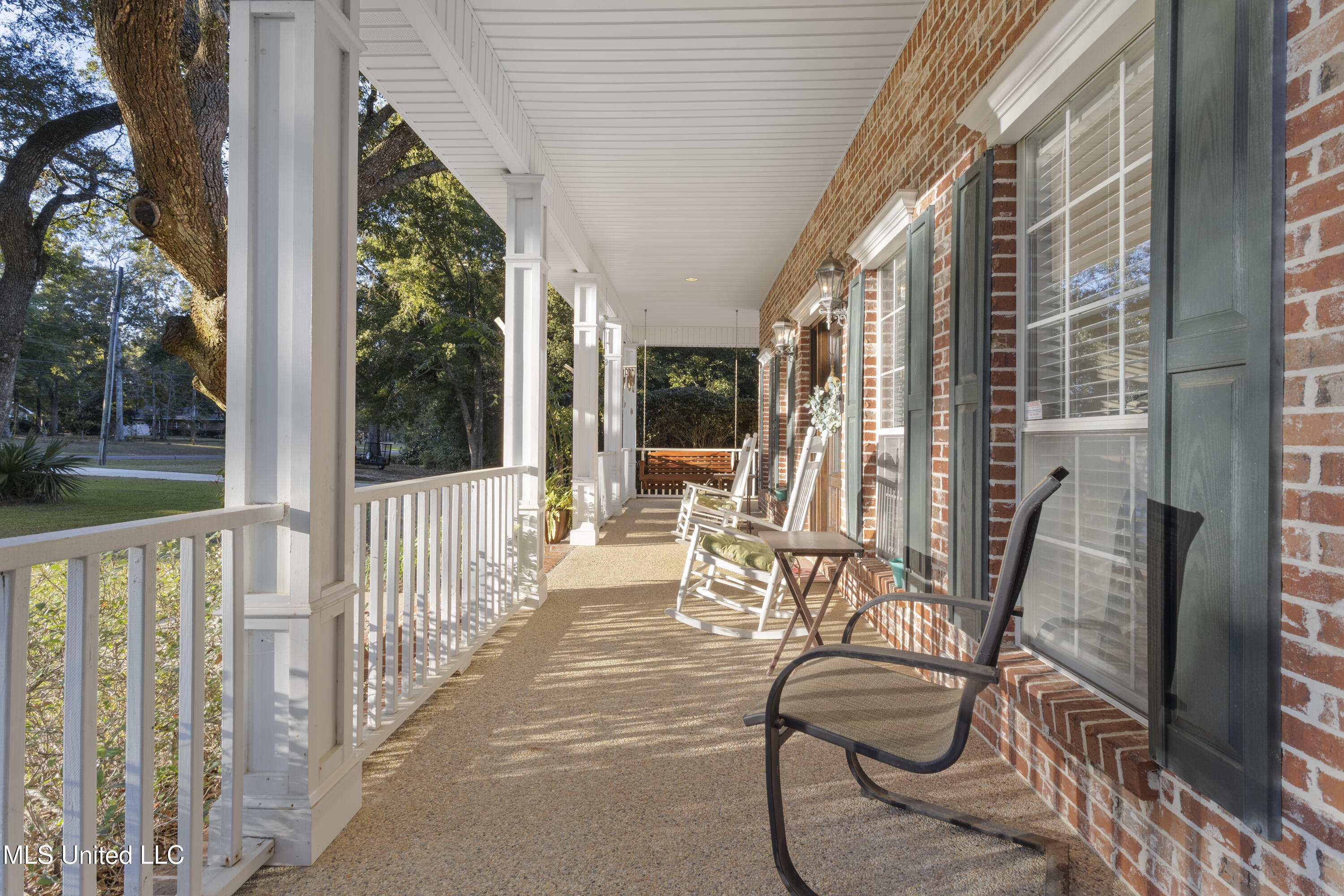 13208 Country Trail