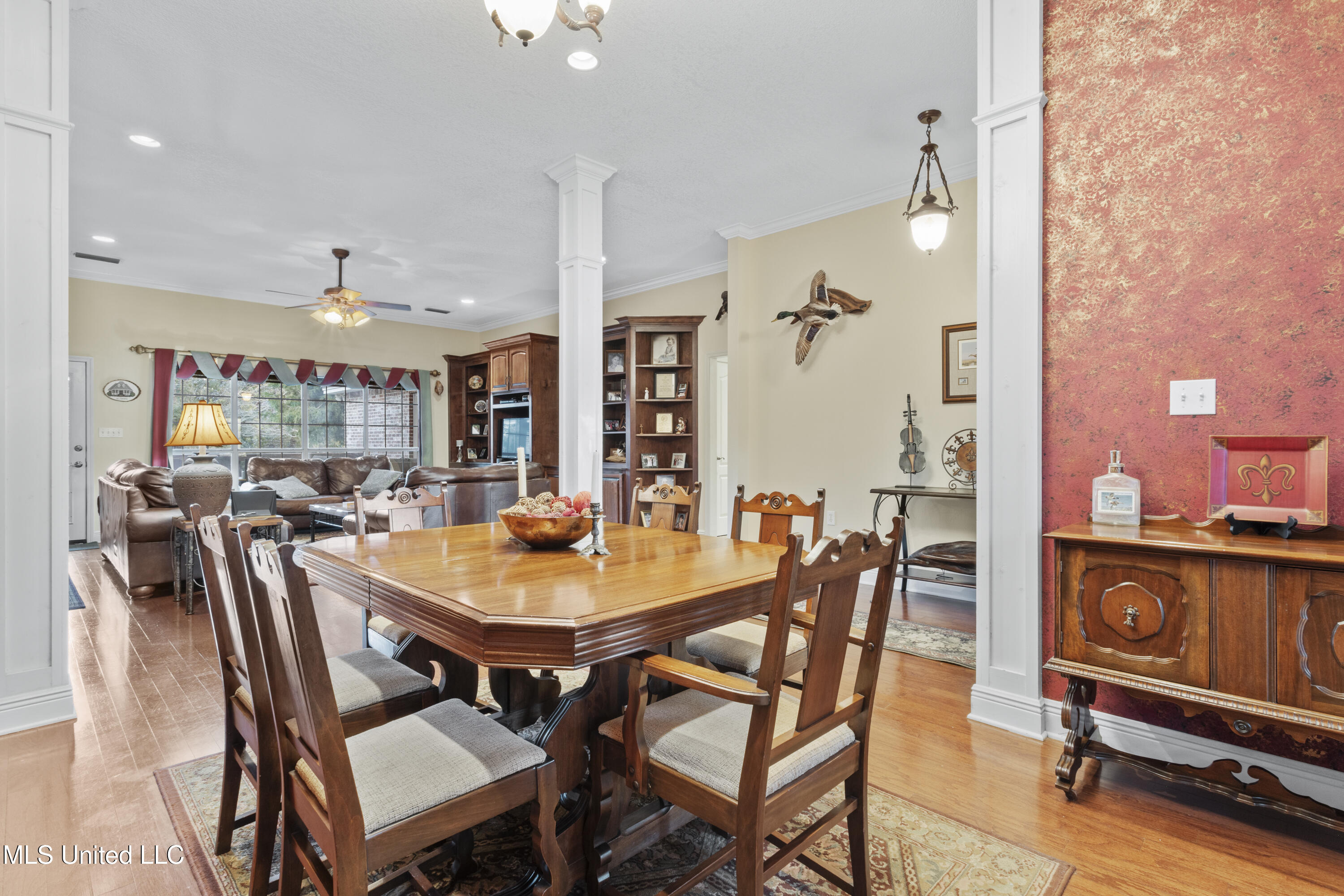 13208 Country Trail