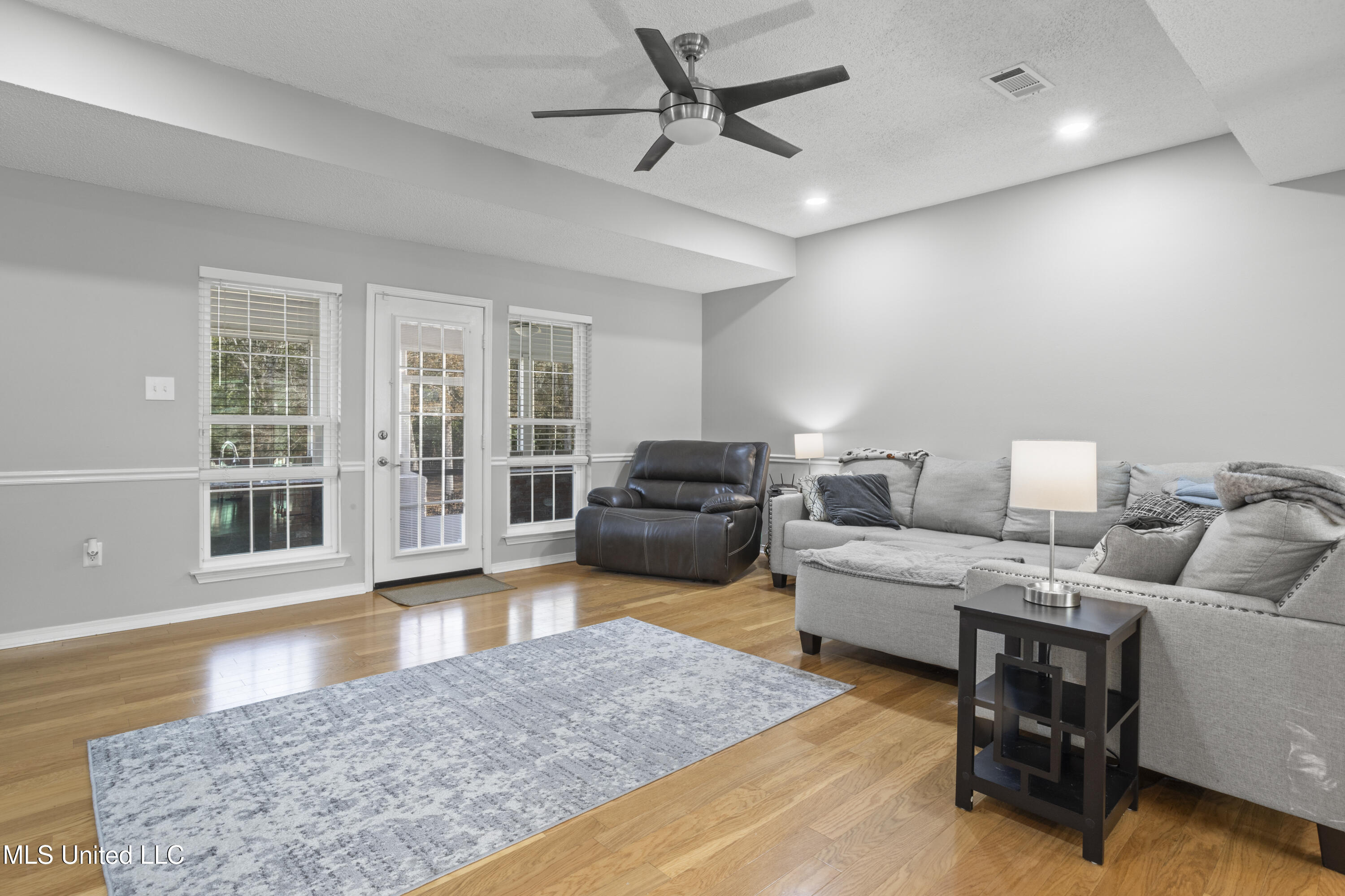 13418 Damon Court