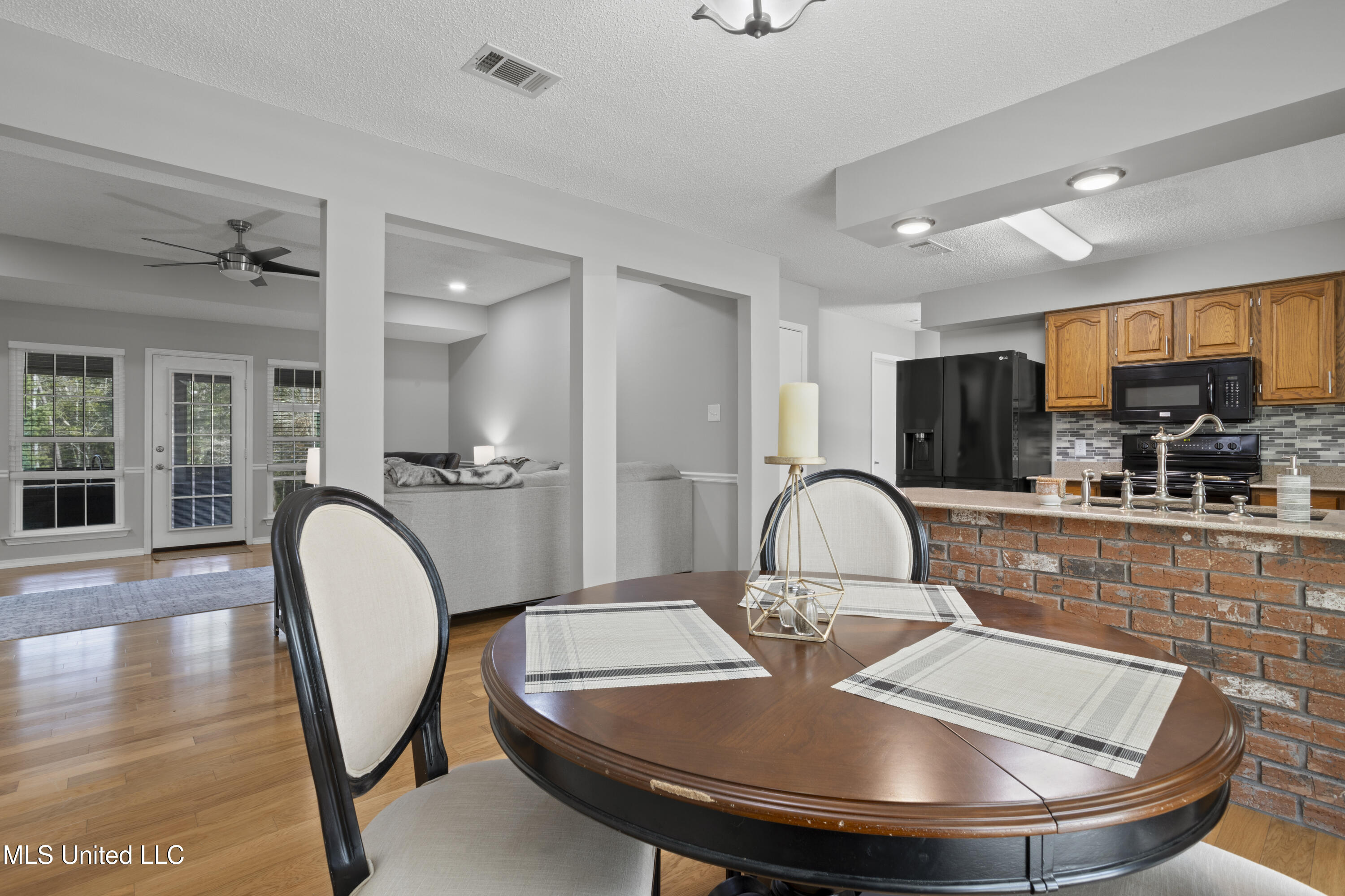 13418 Damon Court