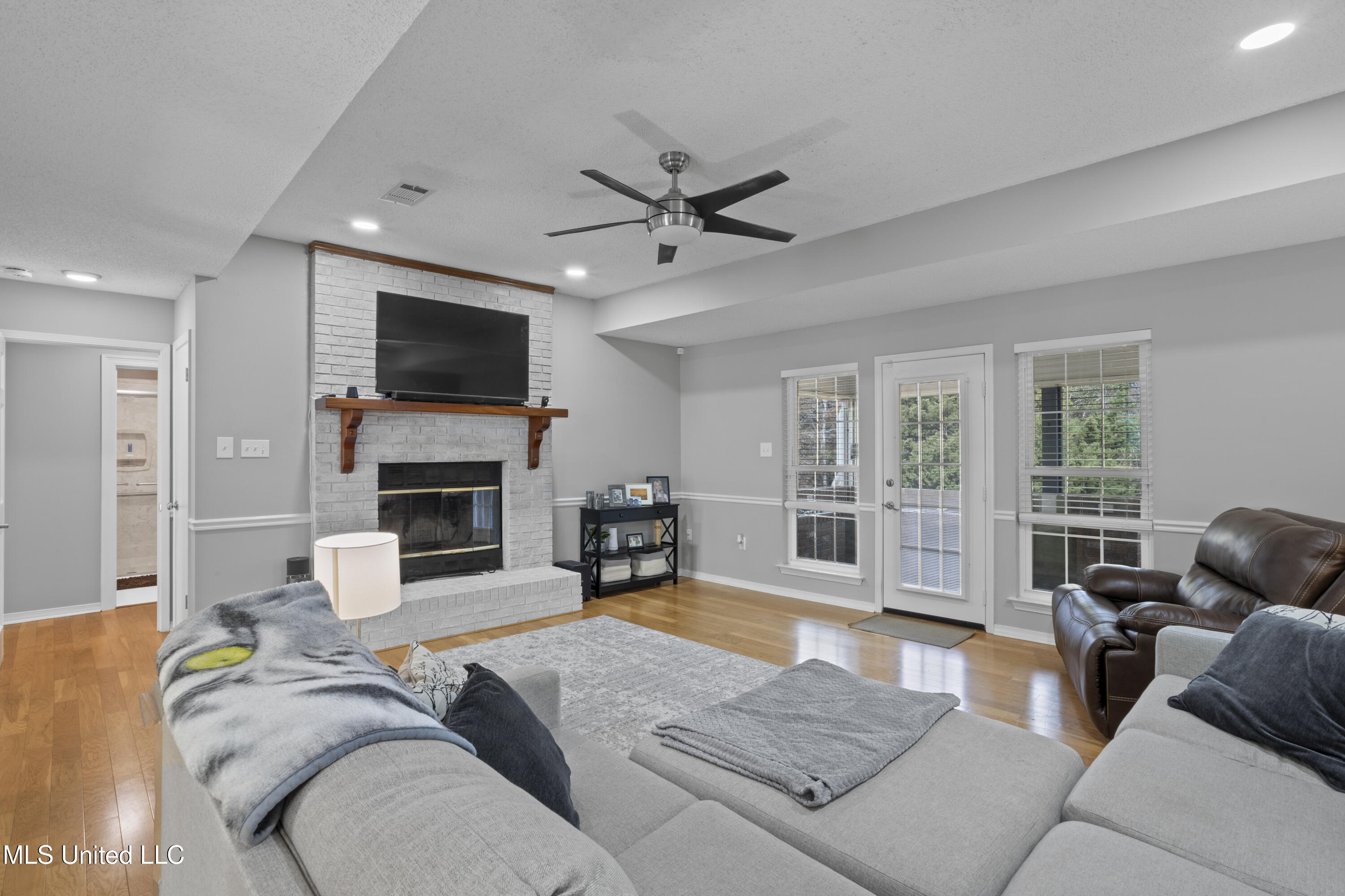 13418 Damon Court