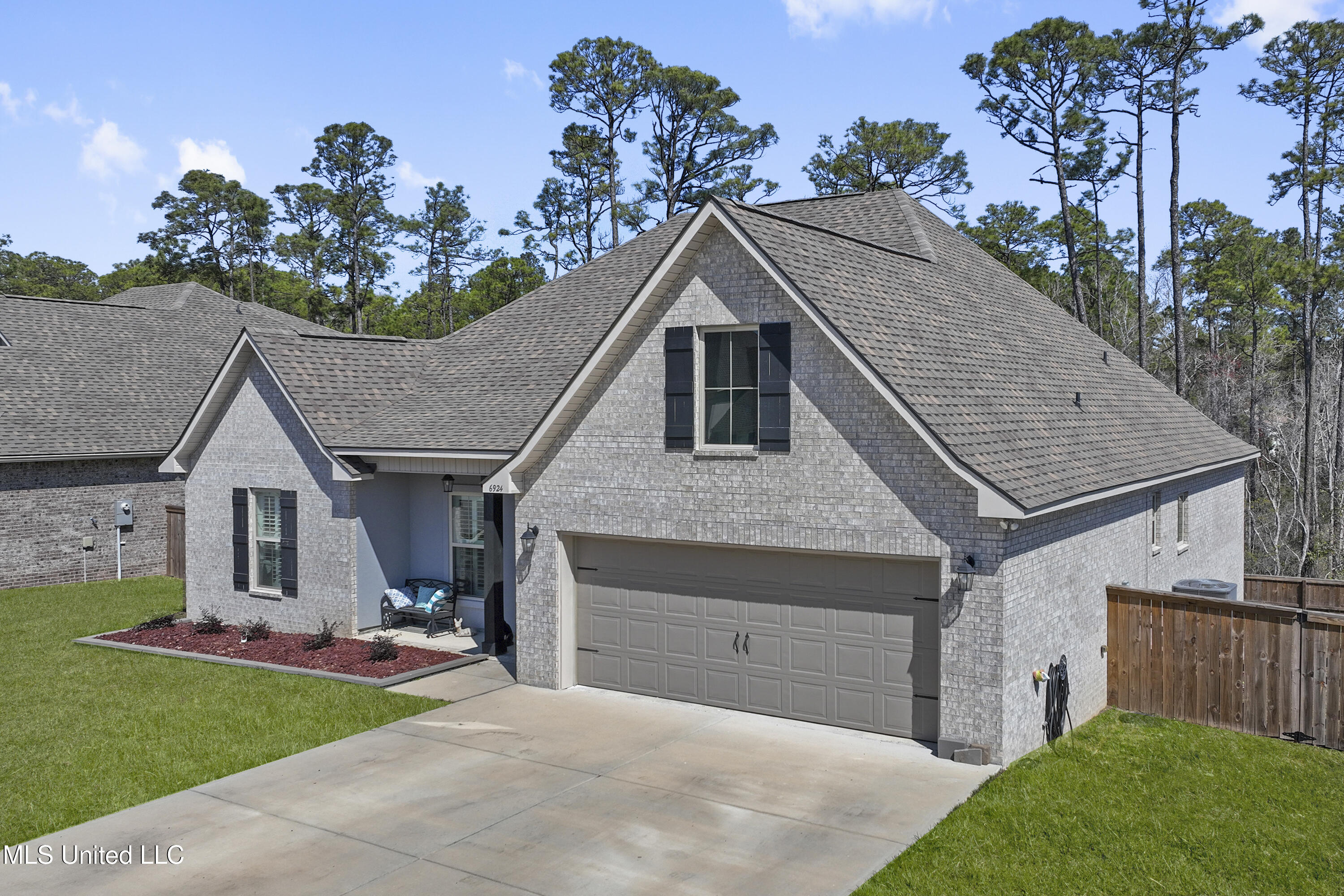 6924 Osprey Drive