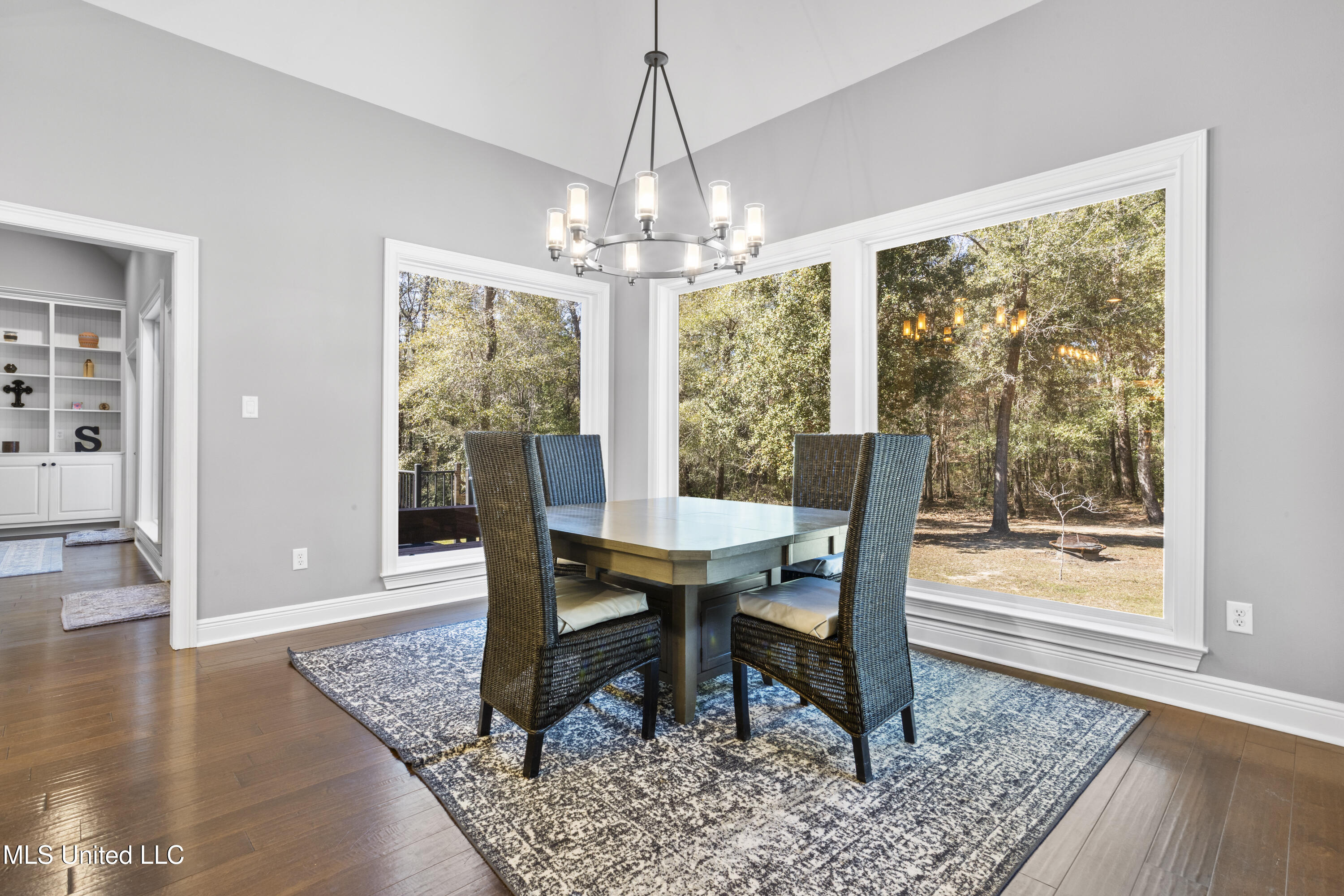 18236 Old River Road