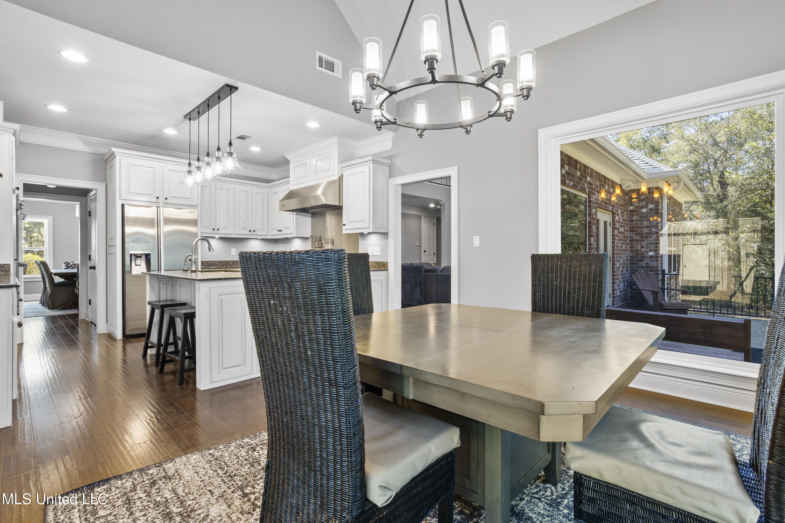 18236 Old River Road