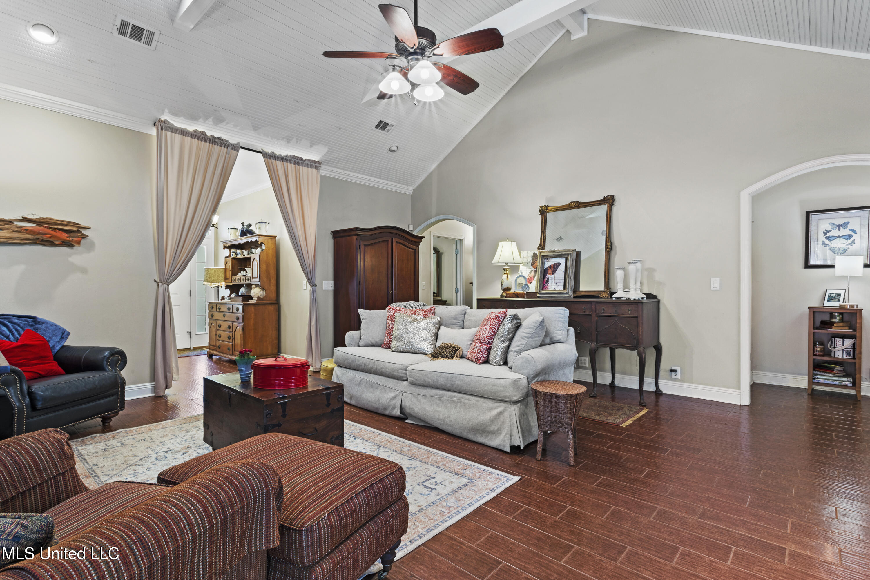 4809 Ashmore Drive