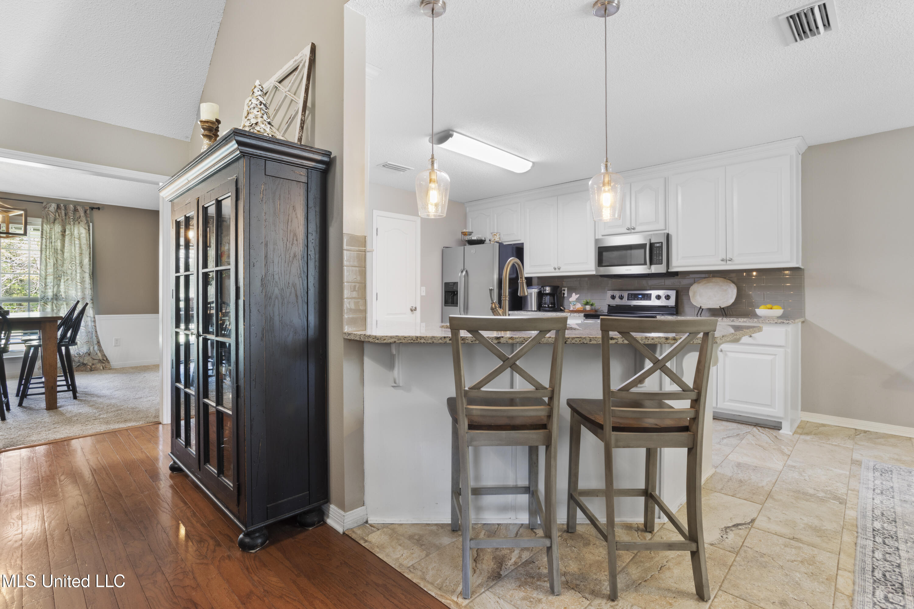 10417 Old Fort Bayou Road