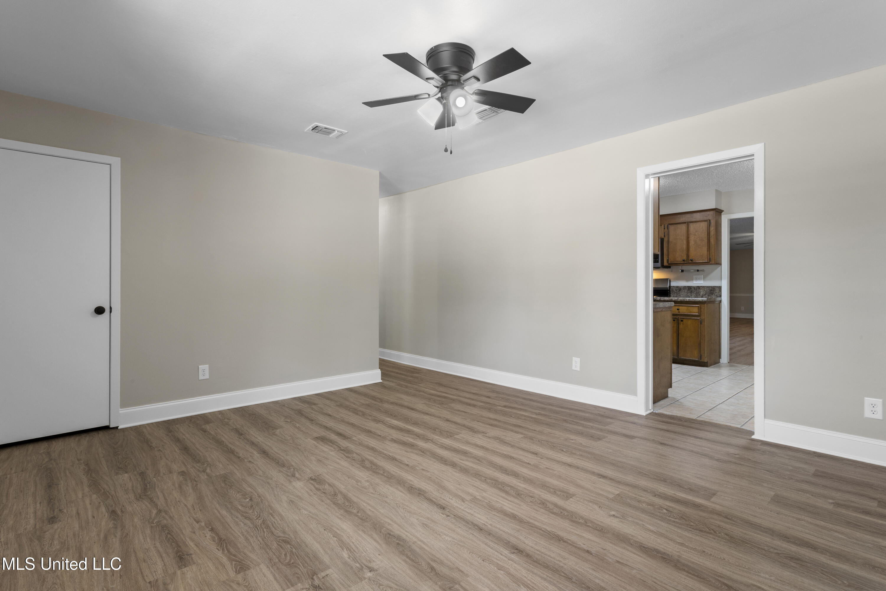 449 Klondyke Road