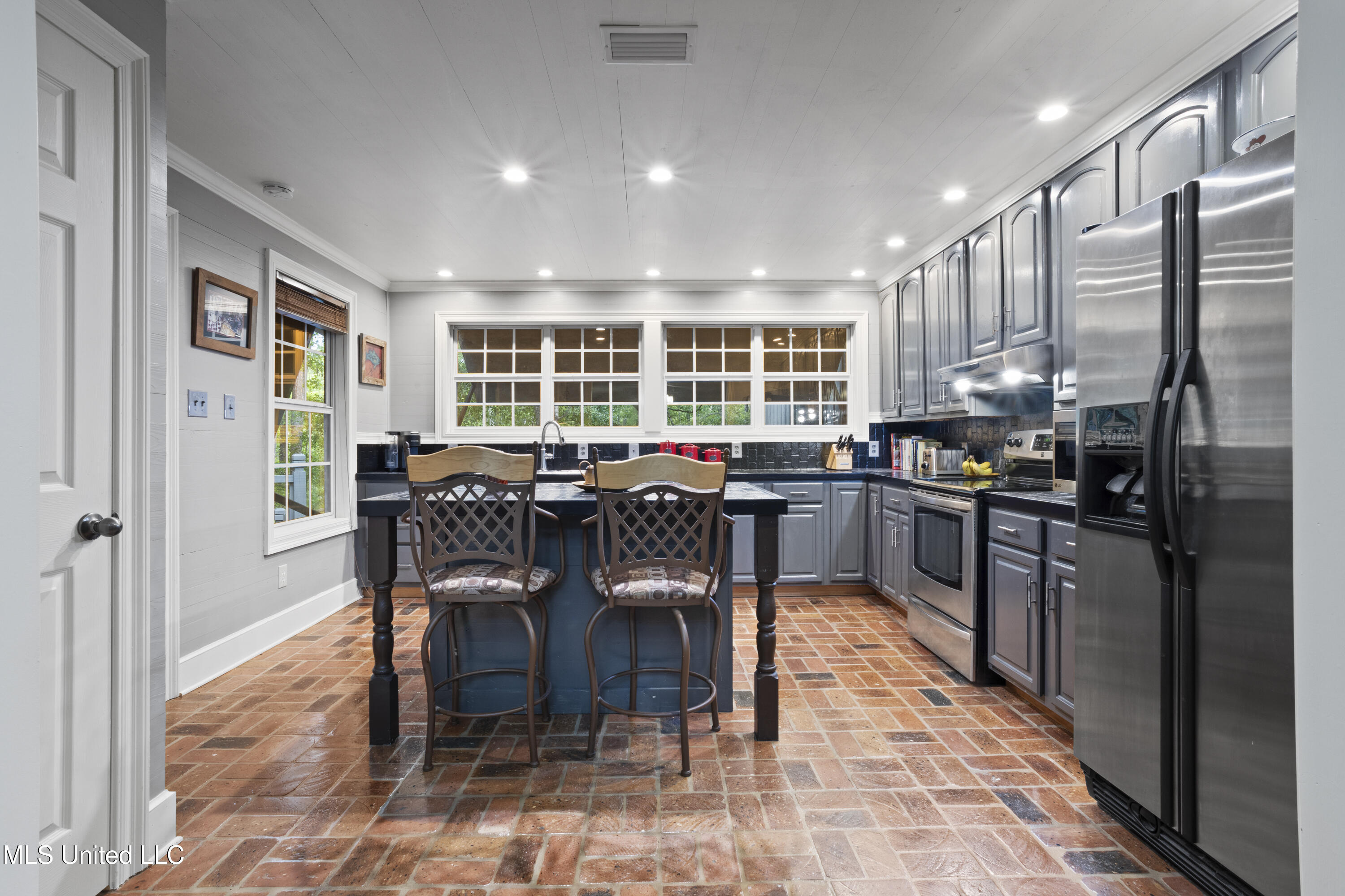 10766 Johns Bayou Circle