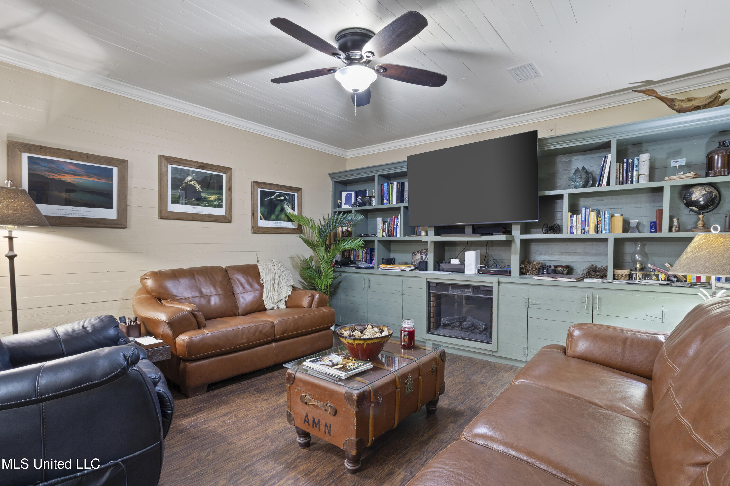 10766 Johns Bayou Circle