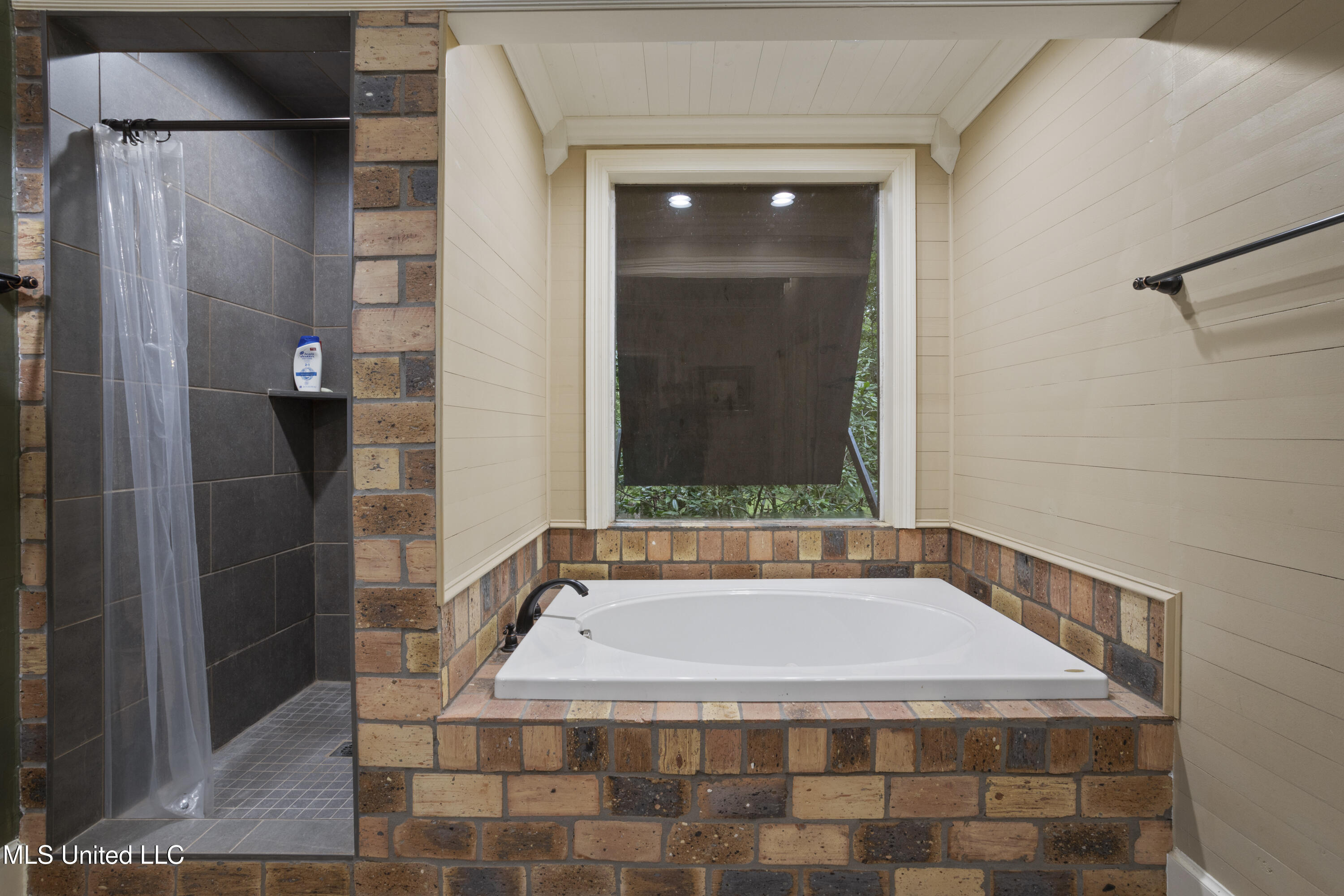 10766 Johns Bayou Circle