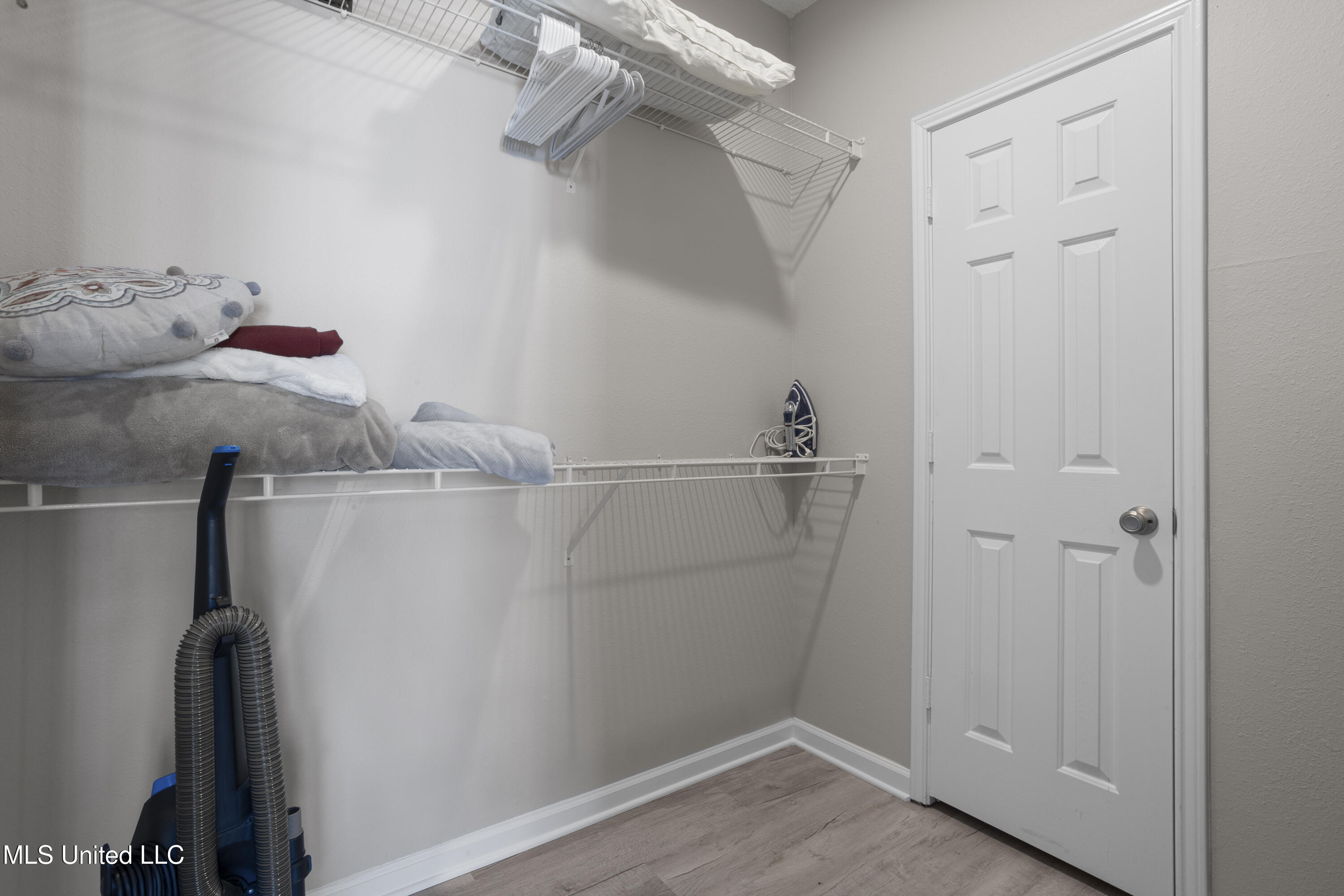 2252 Beach Drive, #2604