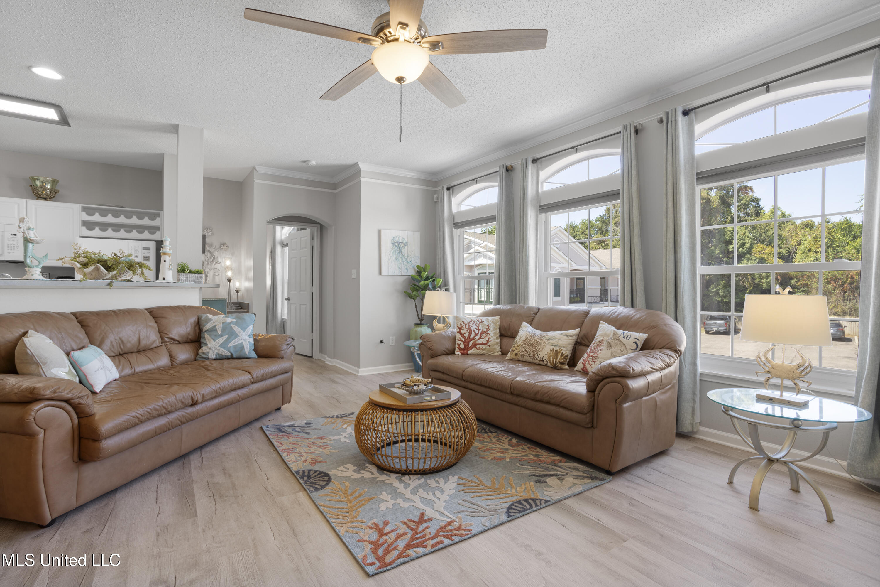 2252 Beach Drive, #2604