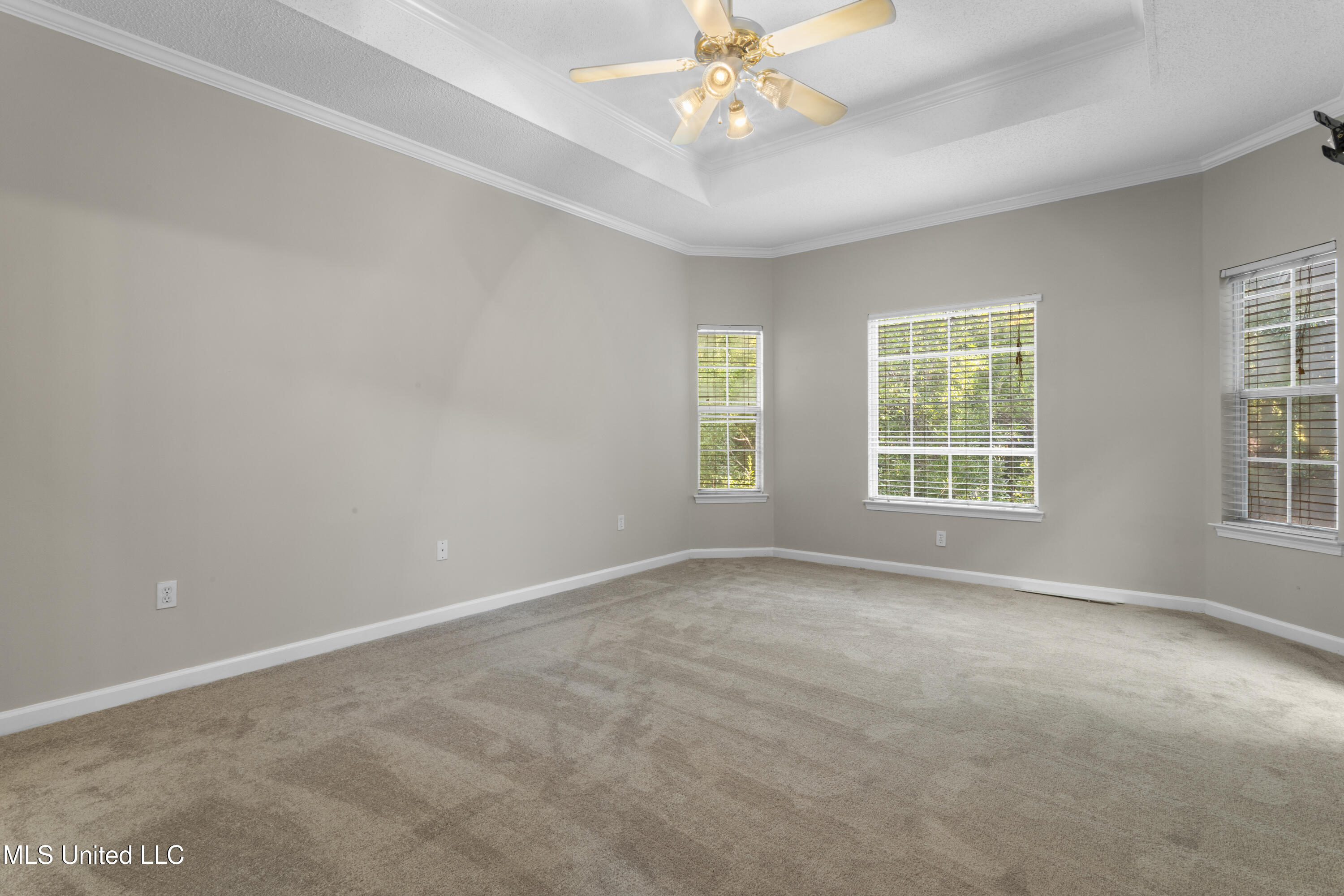 3009 Creekwood Circle
