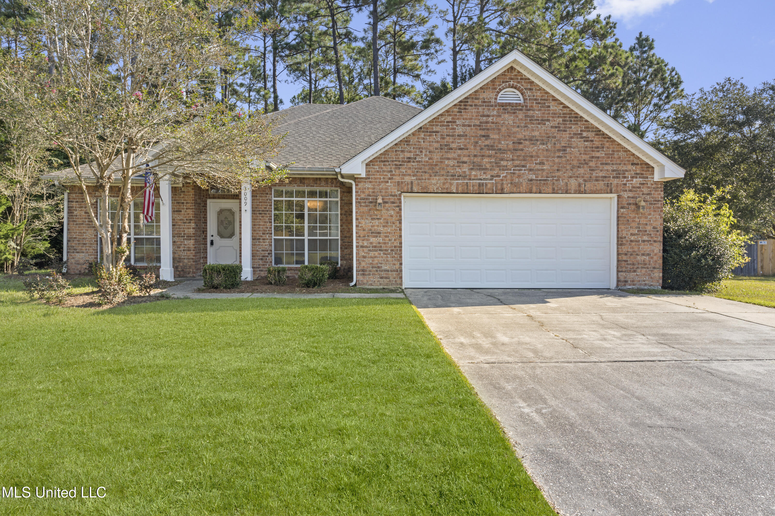 3009 Creekwood Circle