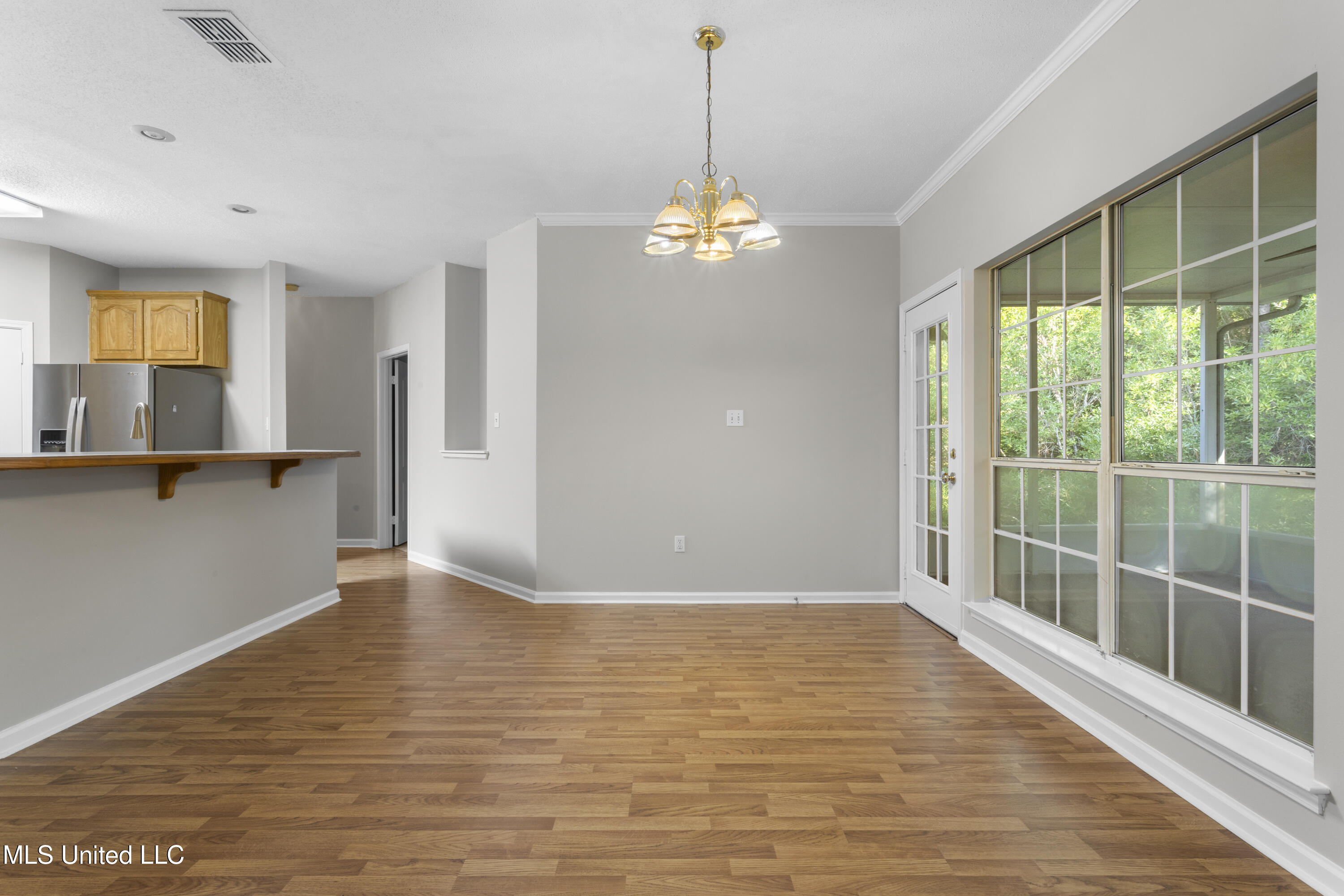 3009 Creekwood Circle