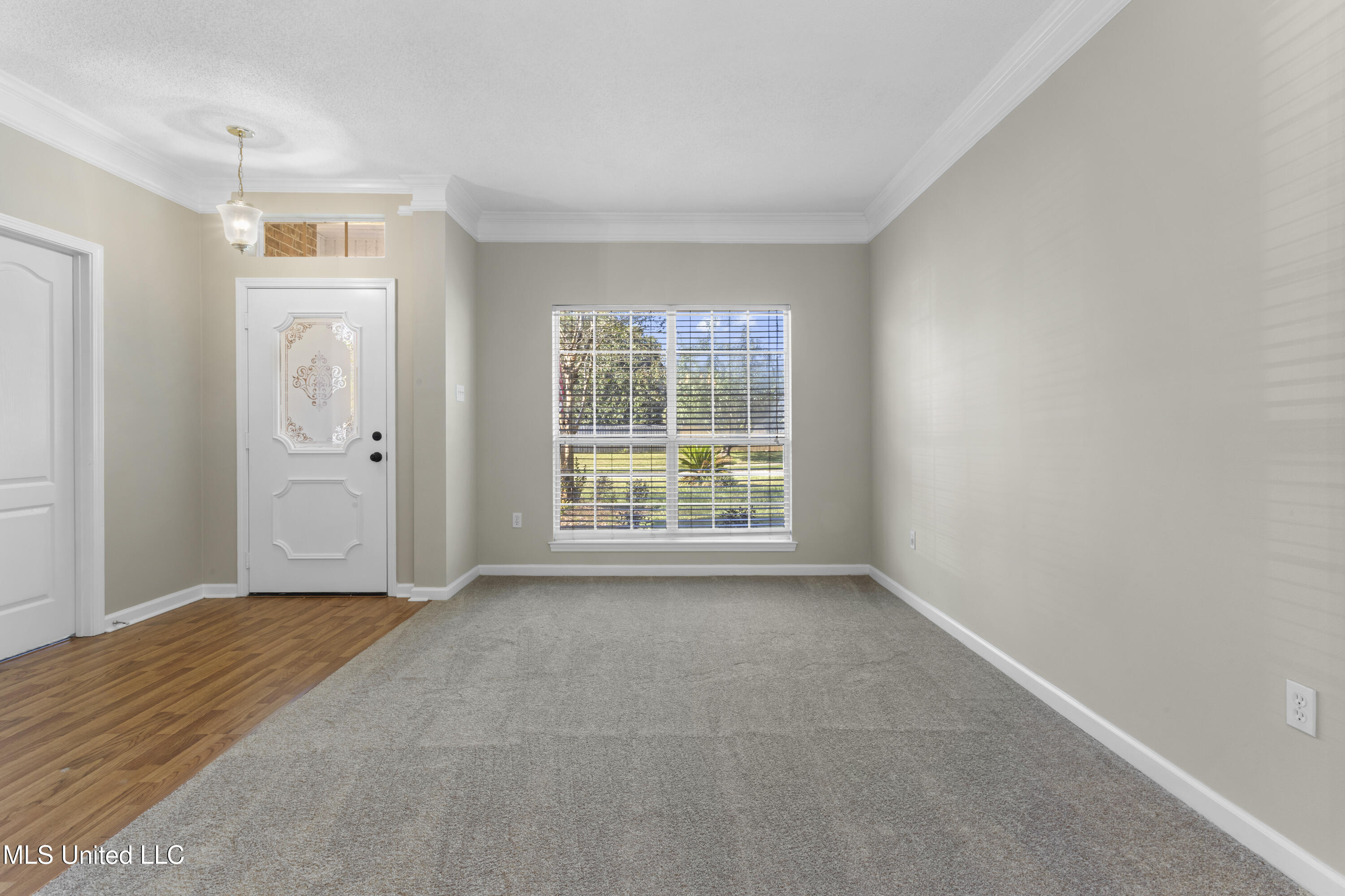 3009 Creekwood Circle