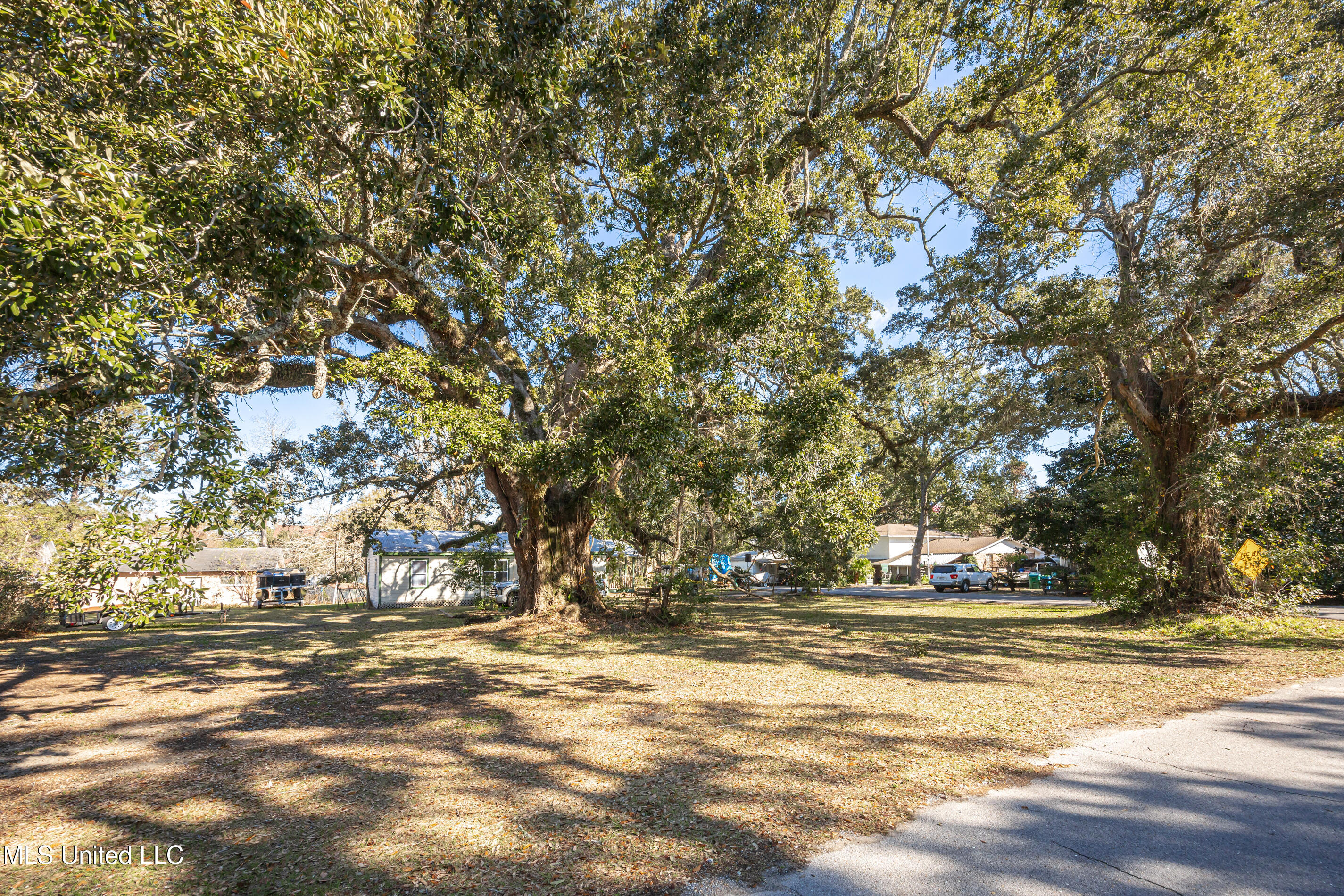 604 Magnolia Avenue