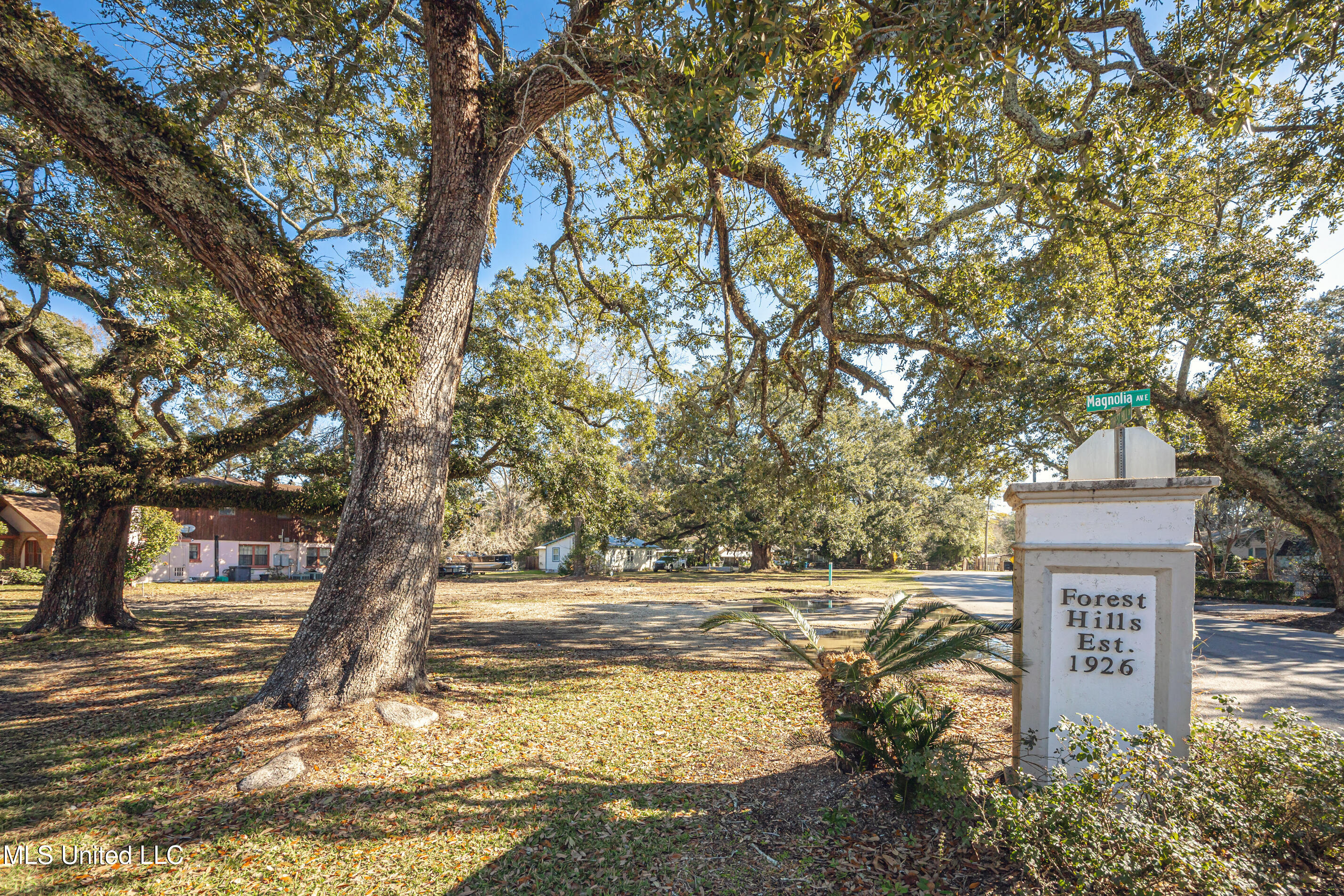 604 Magnolia Avenue