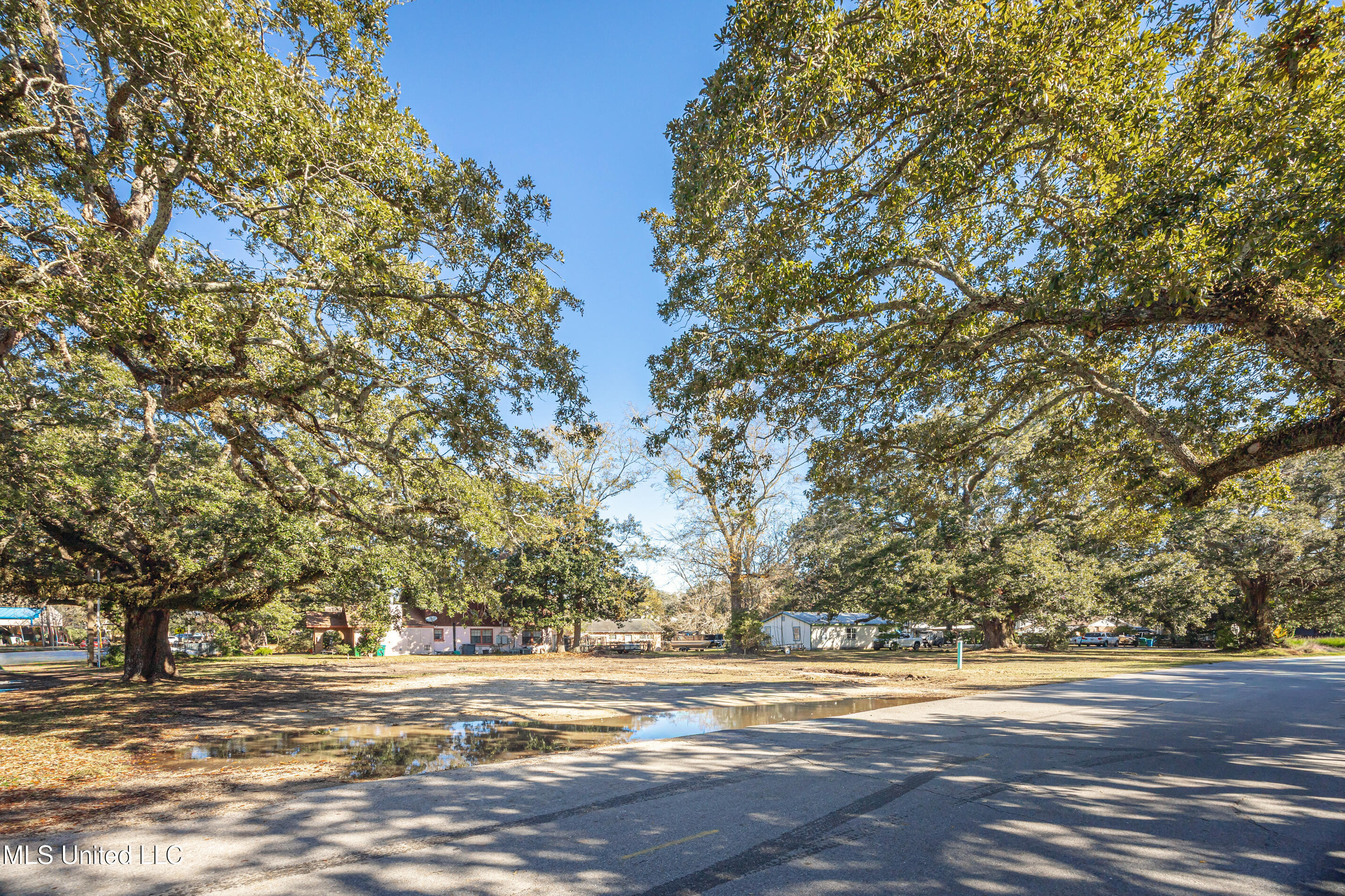 604 Magnolia Avenue