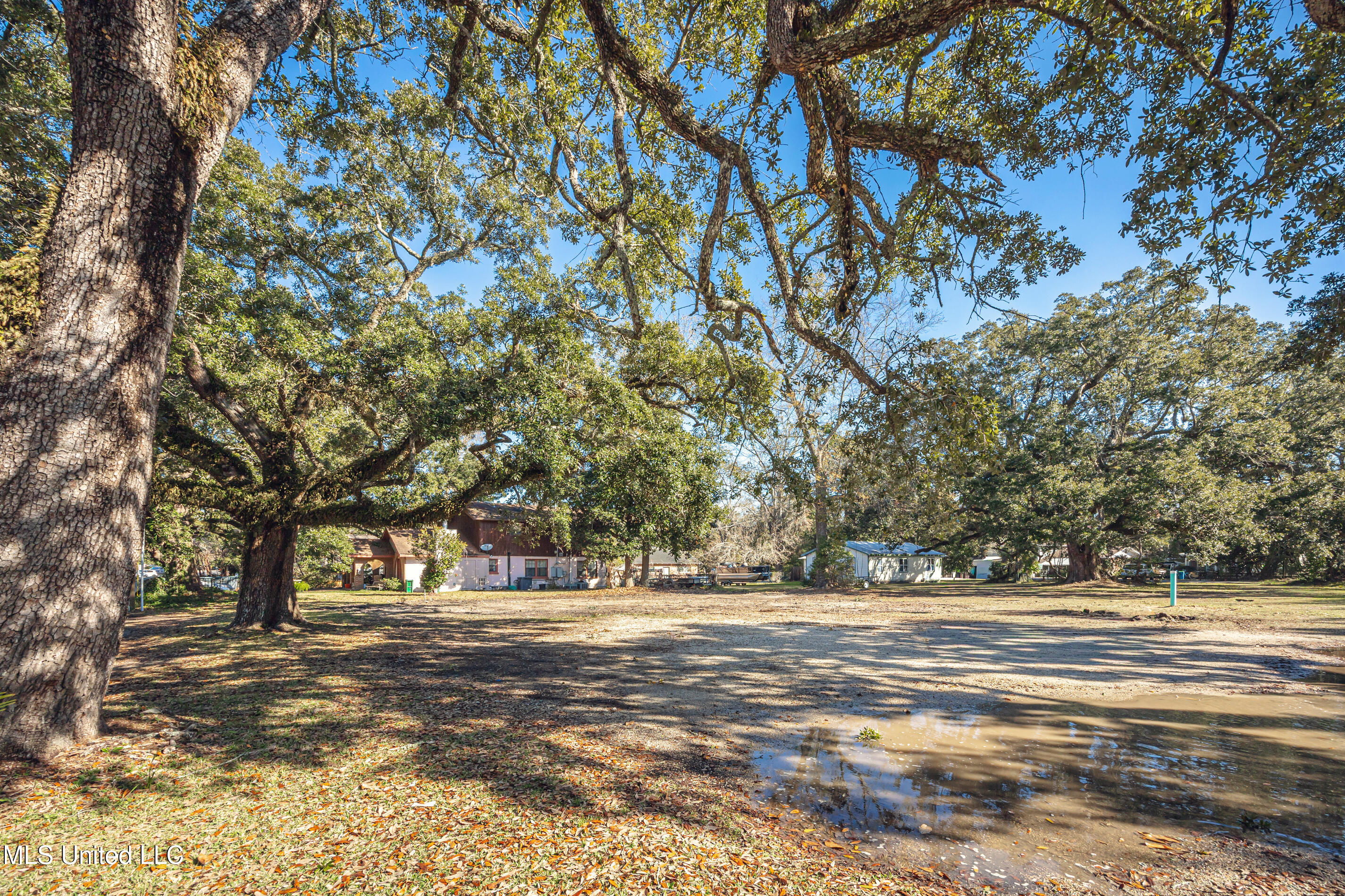 604 Magnolia Avenue