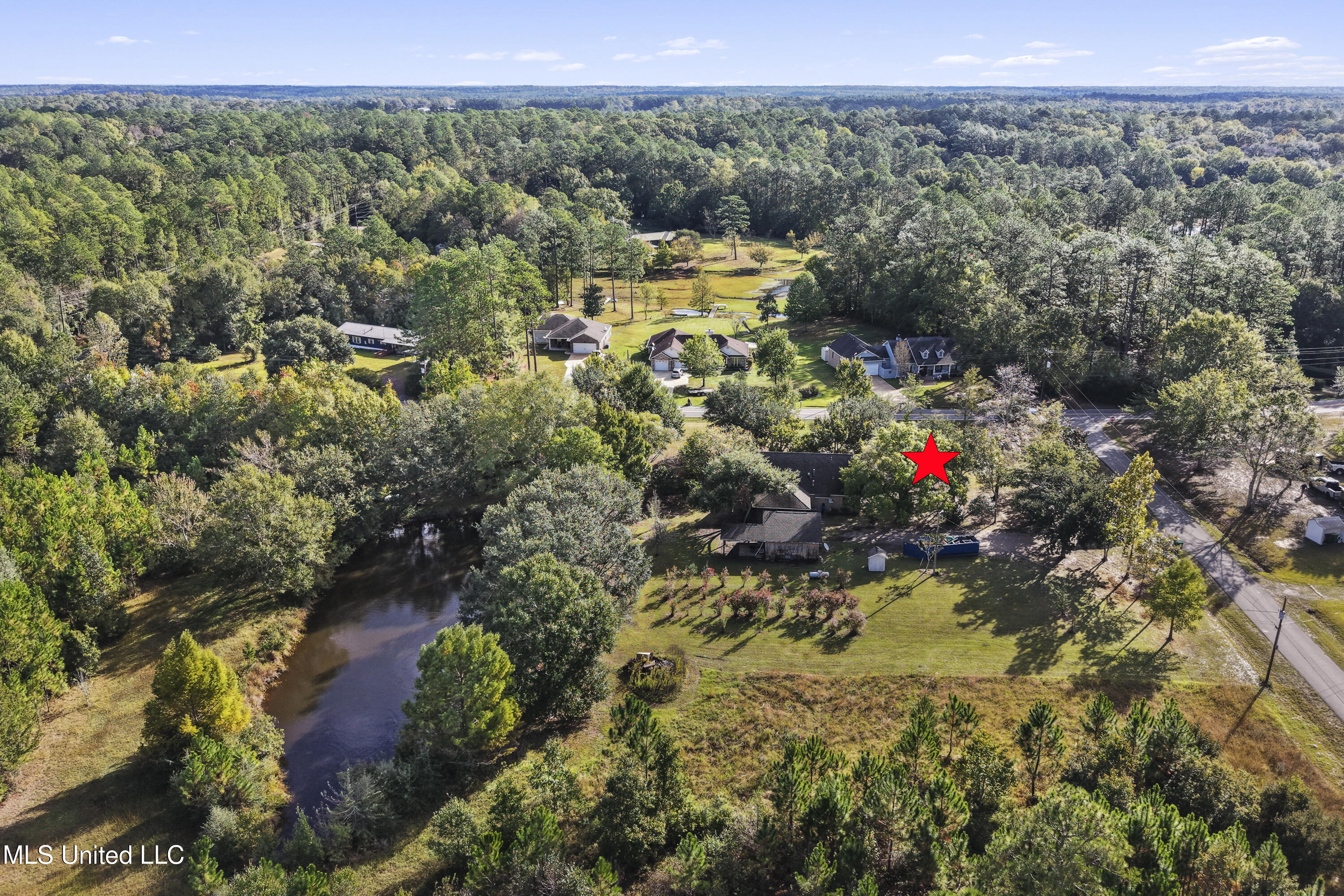 16603 W Lake Drive