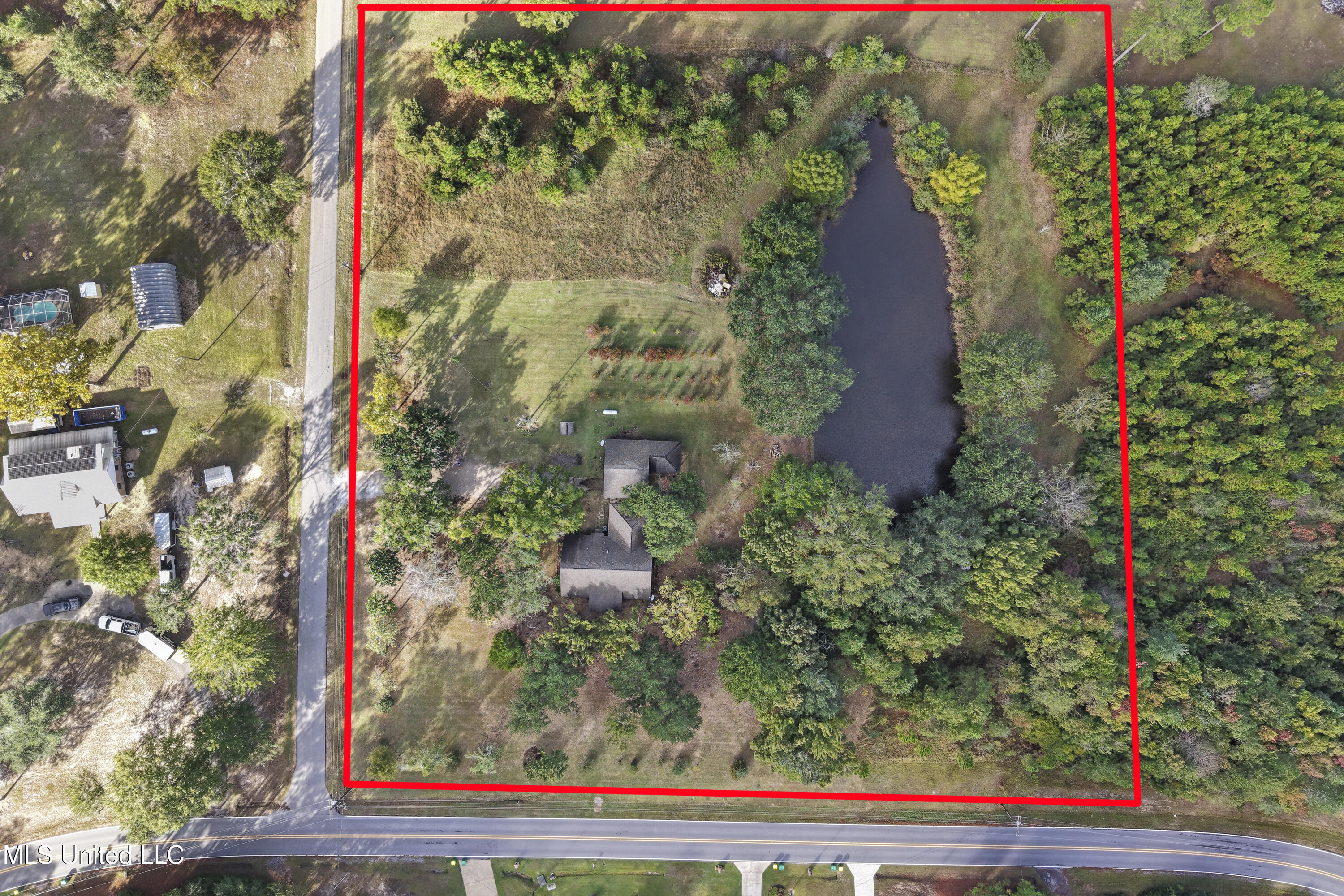16603 W Lake Drive