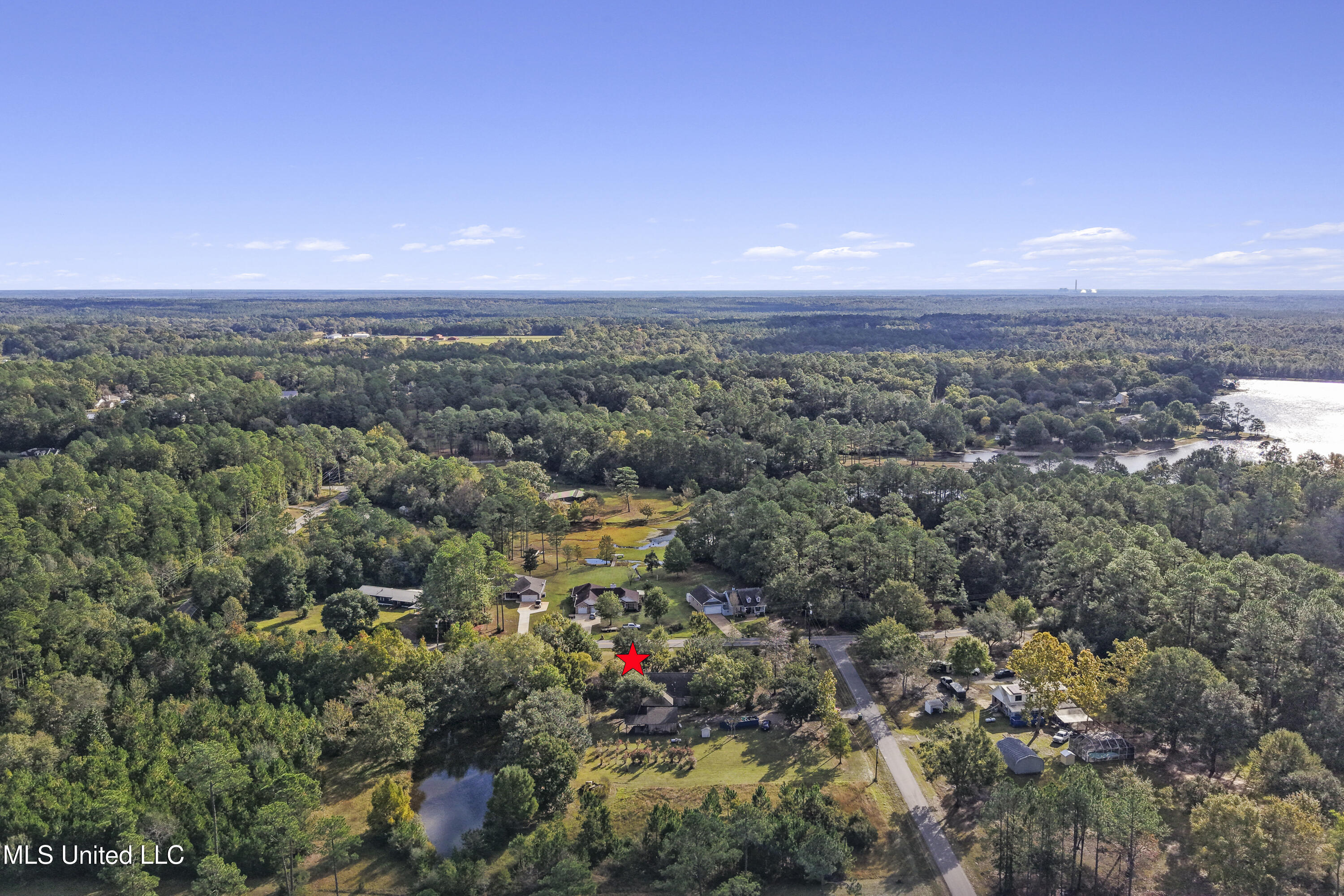 16603 W Lake Drive
