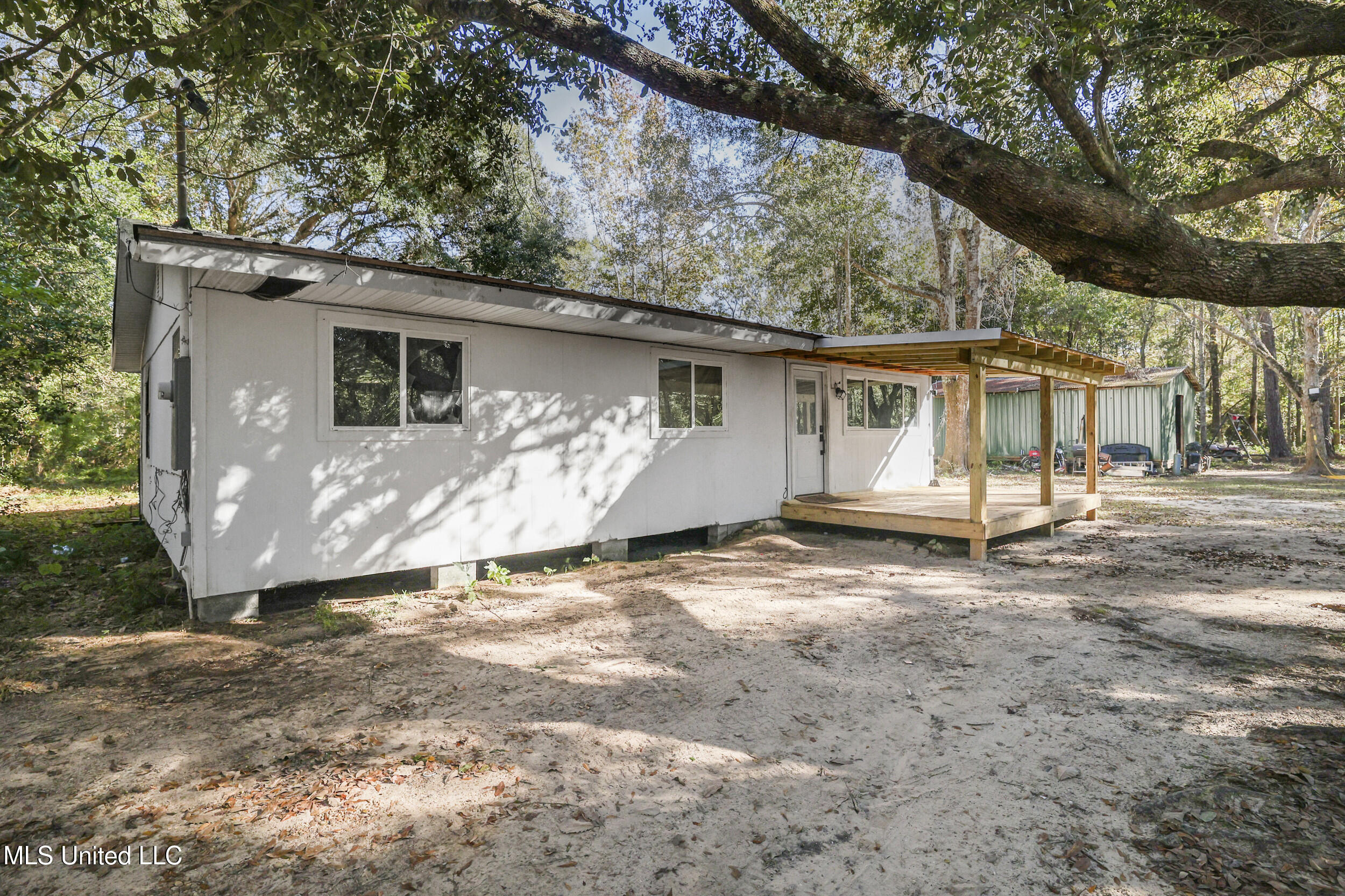 2200 Inabinette Road