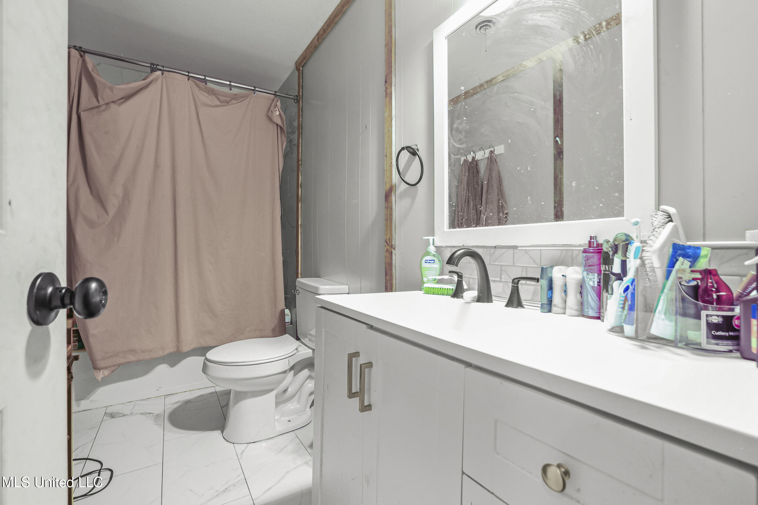 2200 Inabinette Road