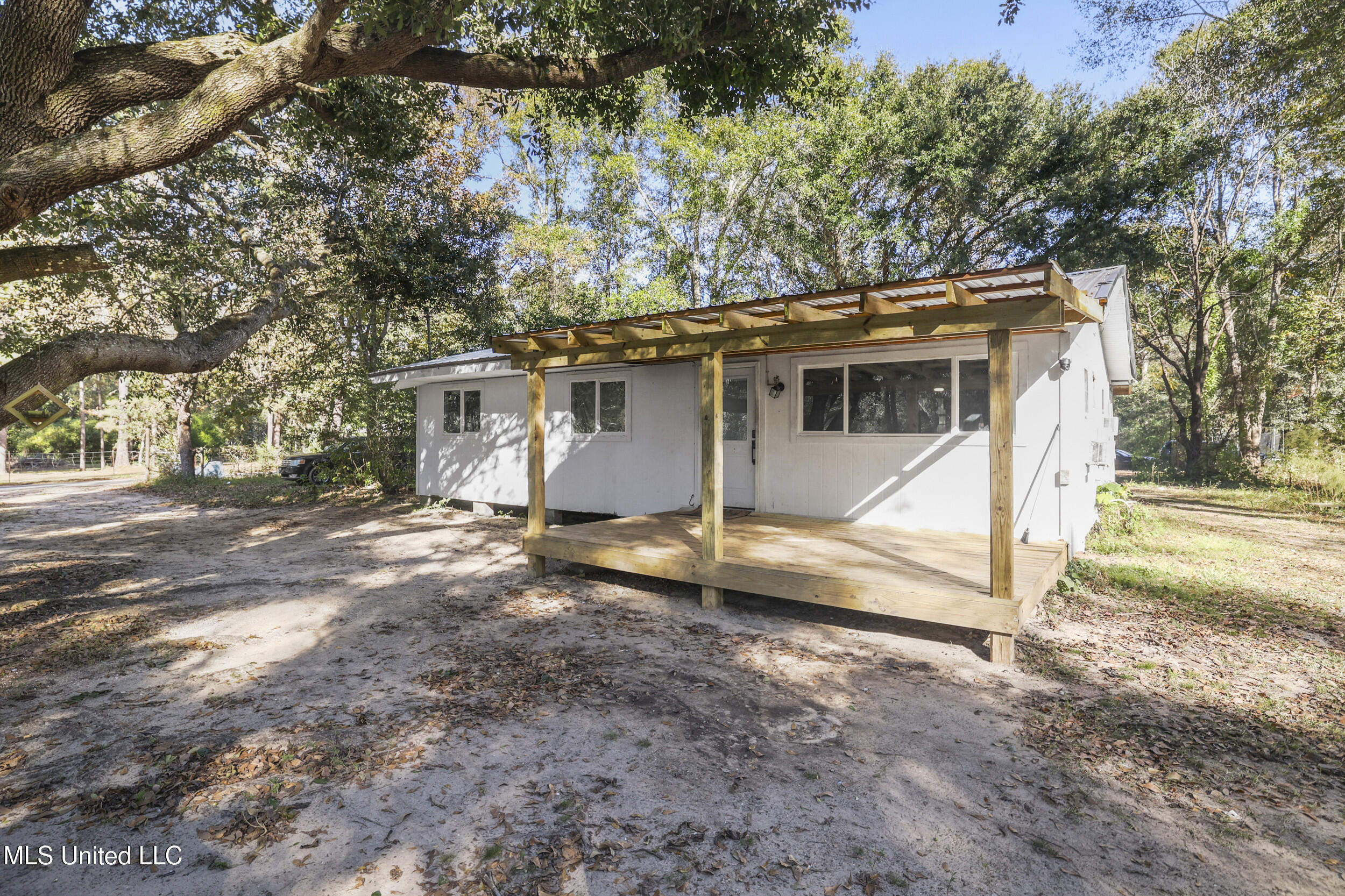 2200 Inabinette Road