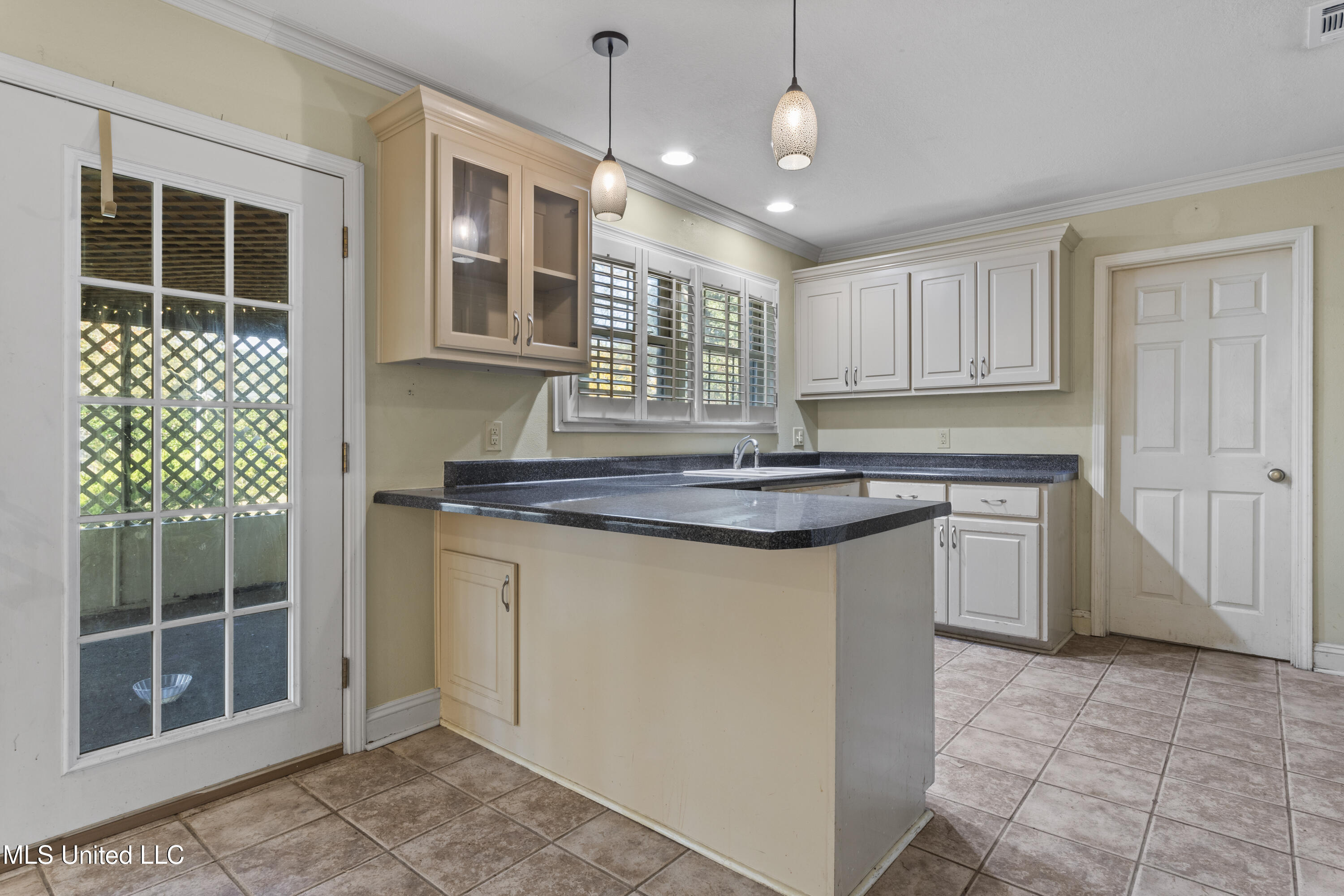 1513 Woodhaven Street