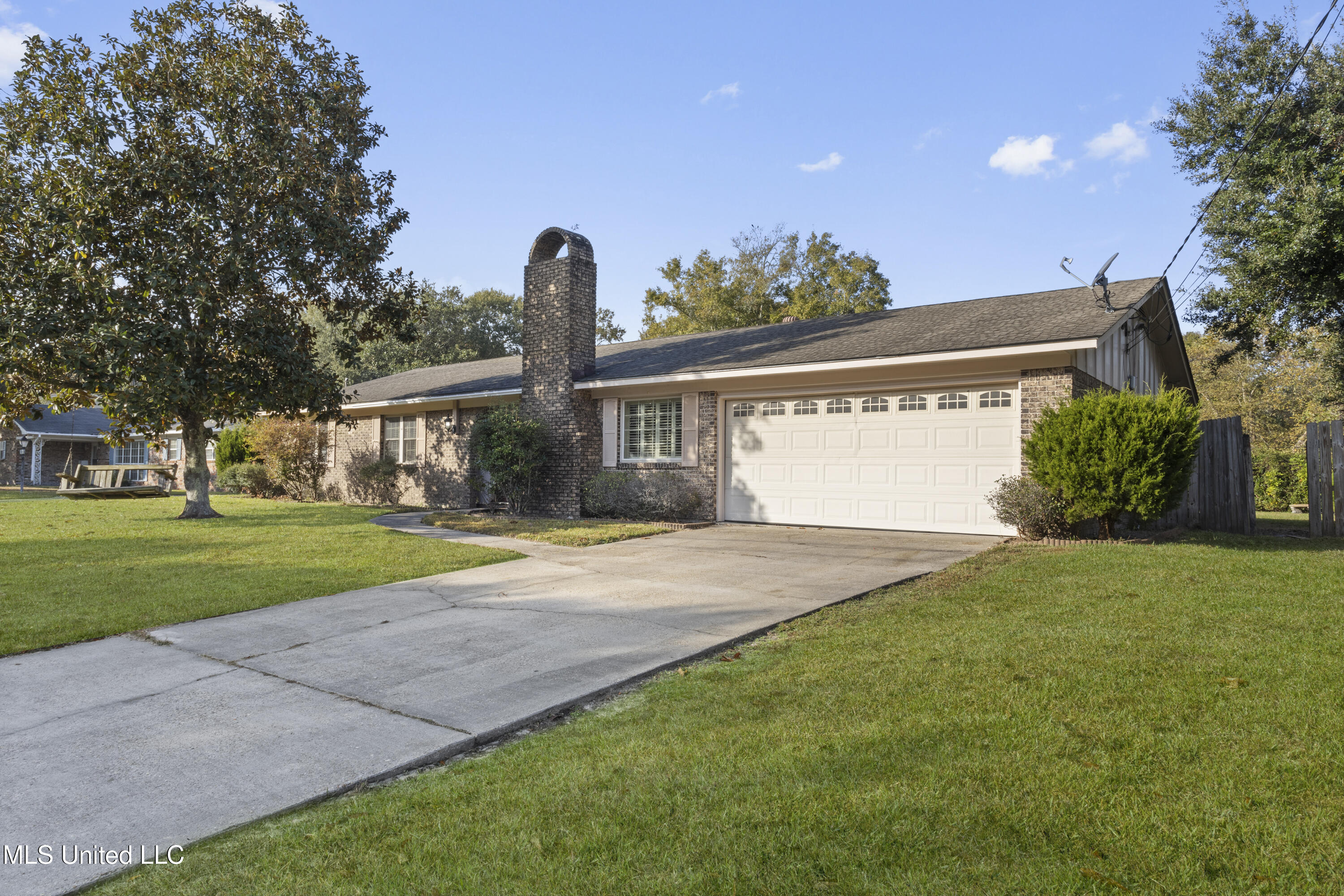 1513 Woodhaven Street